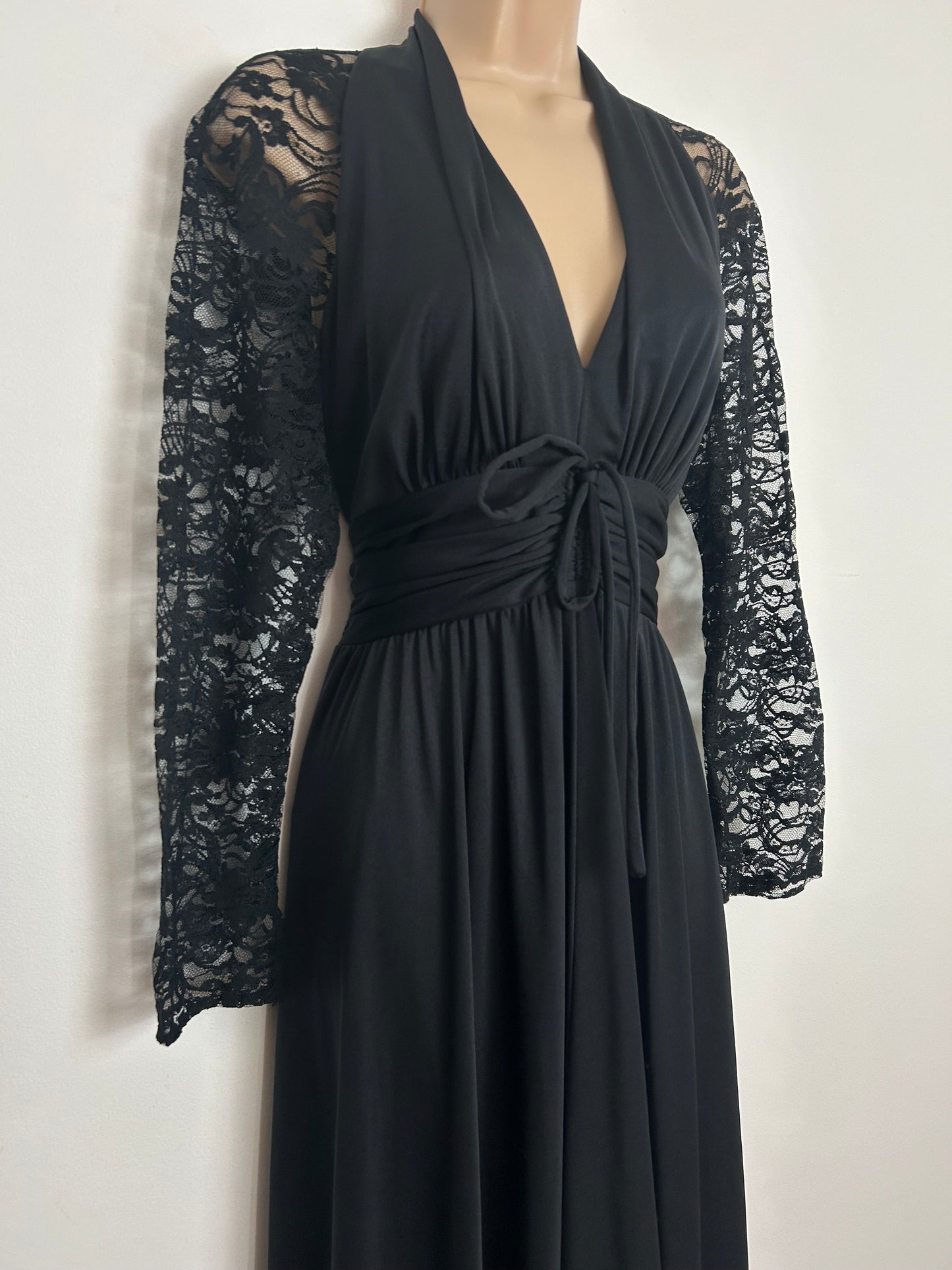 Vintage 1970s Size 10 Black Lace Bodice Long Sleeve Tie Waist Occasion Evening Maxi Dress