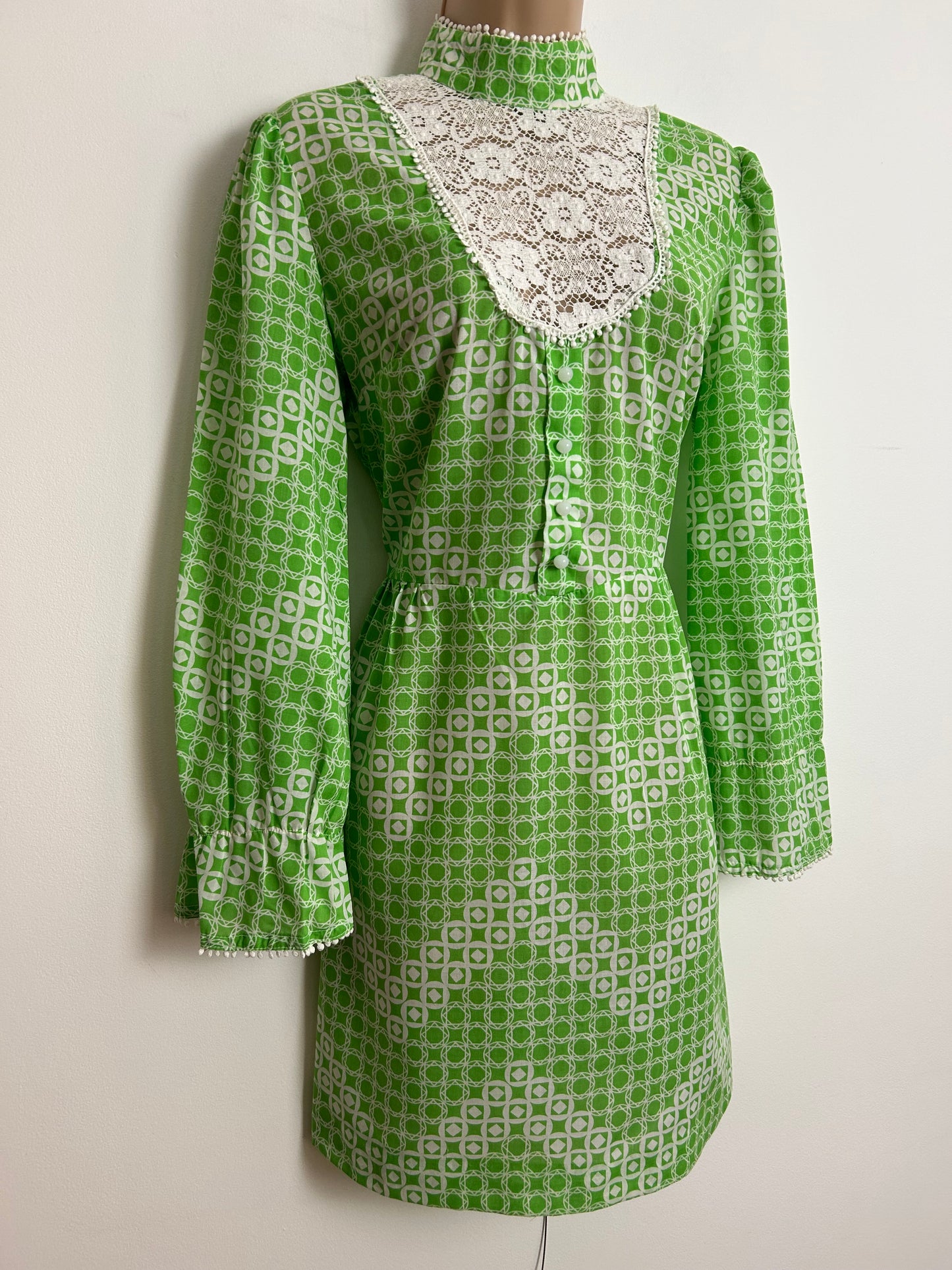 Vintage Early 1970s UK Size 10 Green & White Circle & Geo Print Lace Panelled Long Sleeve Mini Dress