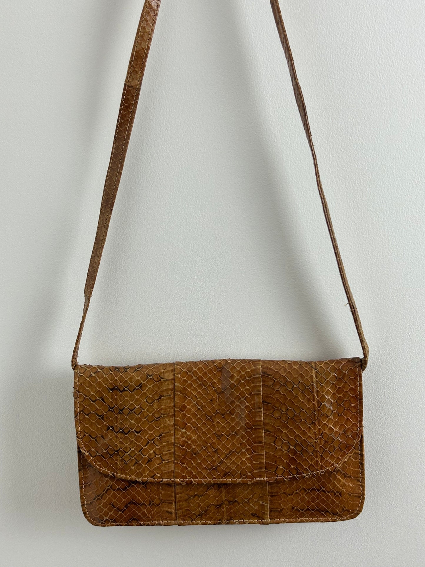 Vintage 1970s Small Tan Brown Real Snake Skin/Reptile Shoulder Bag Or Clutch