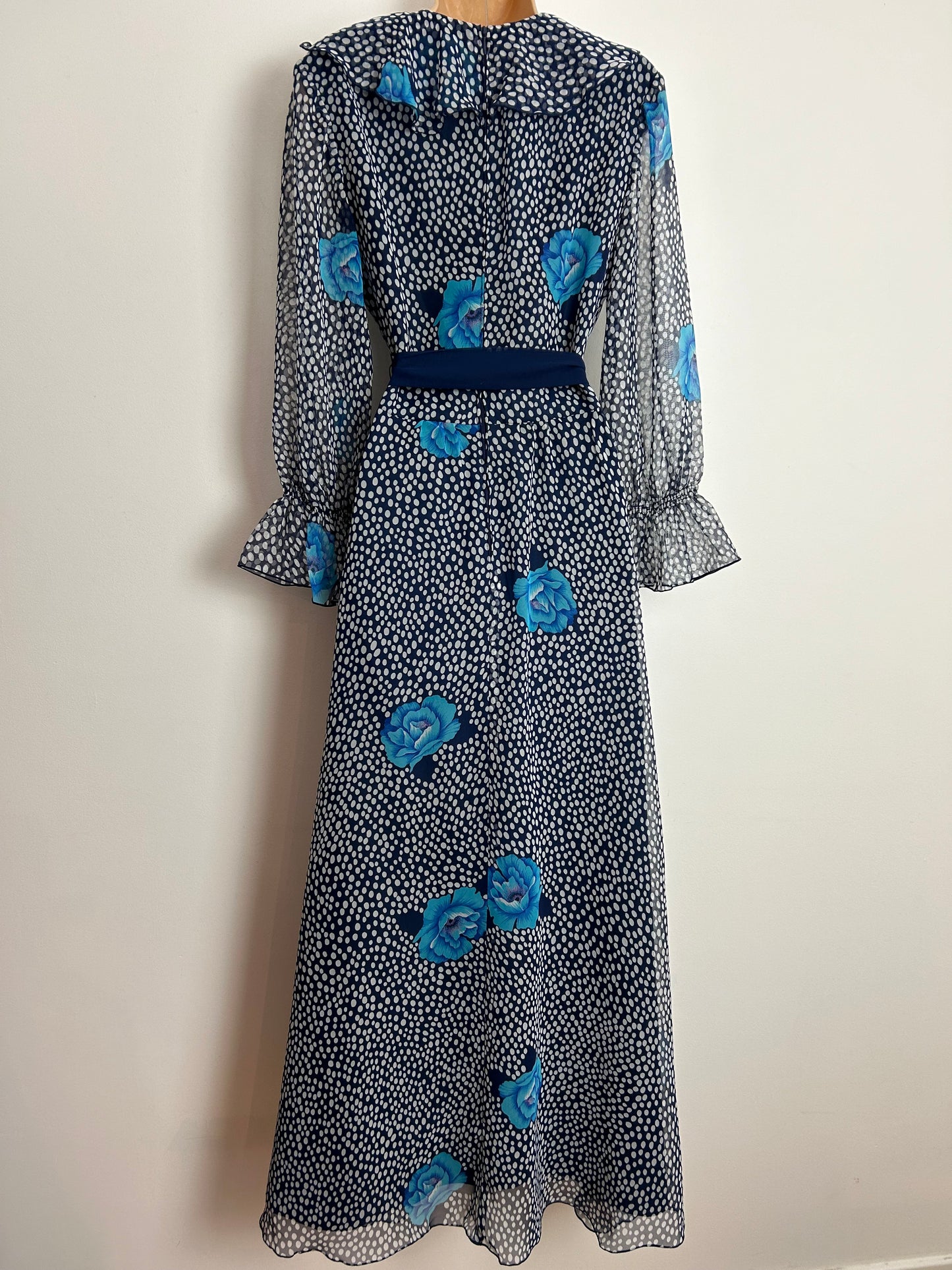 Vintage 1970s UK Size 10 Pretty Navy Blue & White Spot Print Long Sleeve Belted Boho Maxi Dress