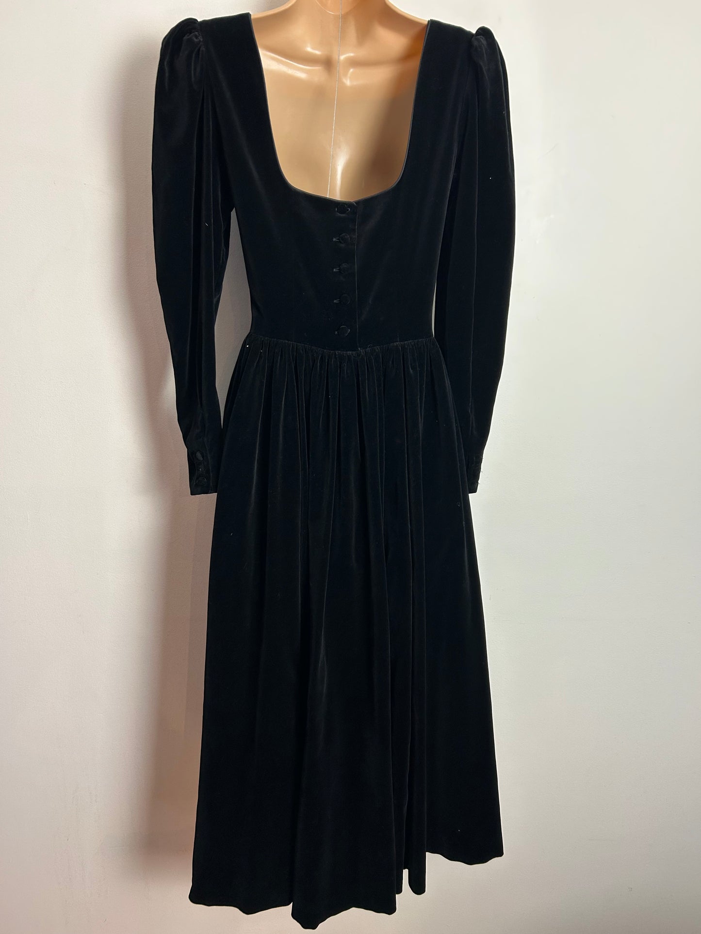 Vintage 1980s LAURA ASHLEY UK Size 8 (UK Size 12) Black Velvet Long Sleeve Occasion Dress