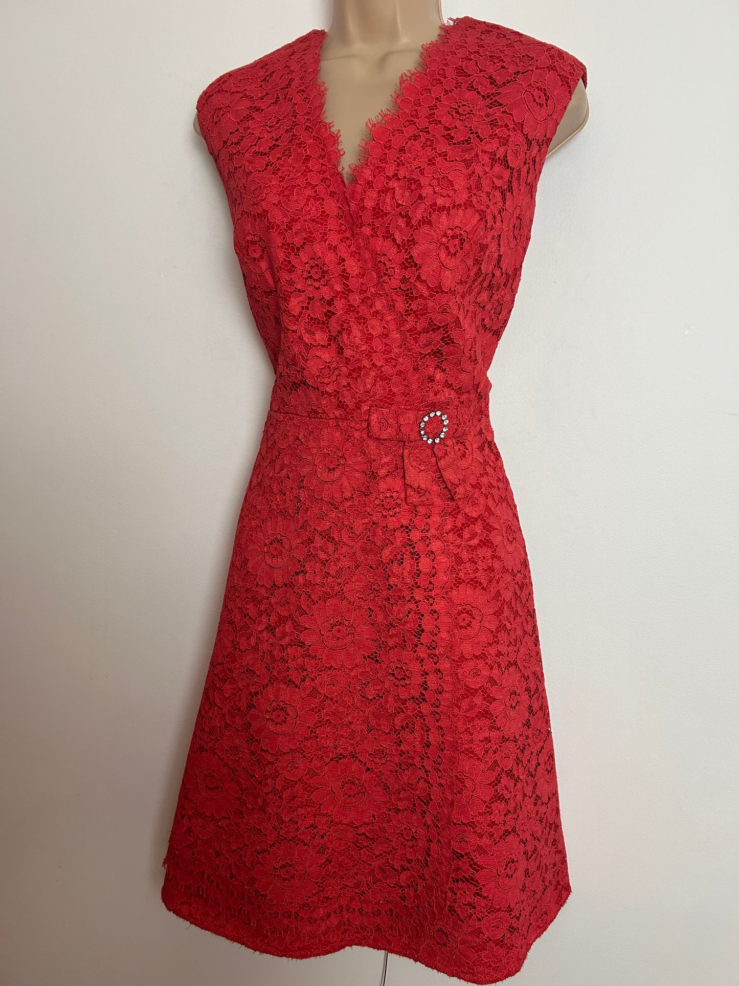 Vintage 1960s DUCHESSE MODELL Size 10 Burnt Orange Guipure Lace Mock Wrap Bow Detail Mod Occasion Dress
