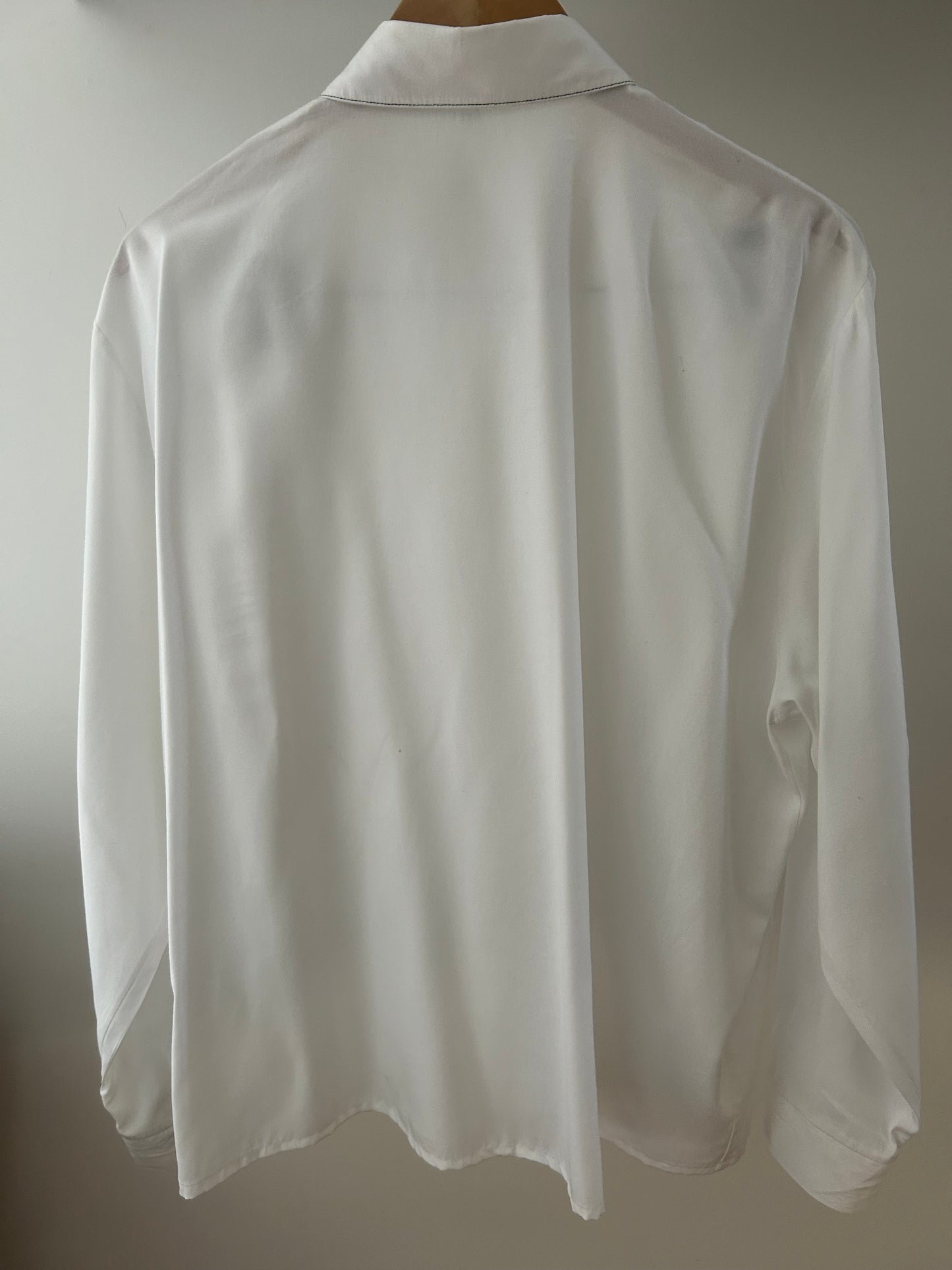 Vintage UK Size 16 White Embroidered Detail Long Sleeve Austrian Trachten Traditional Shirt