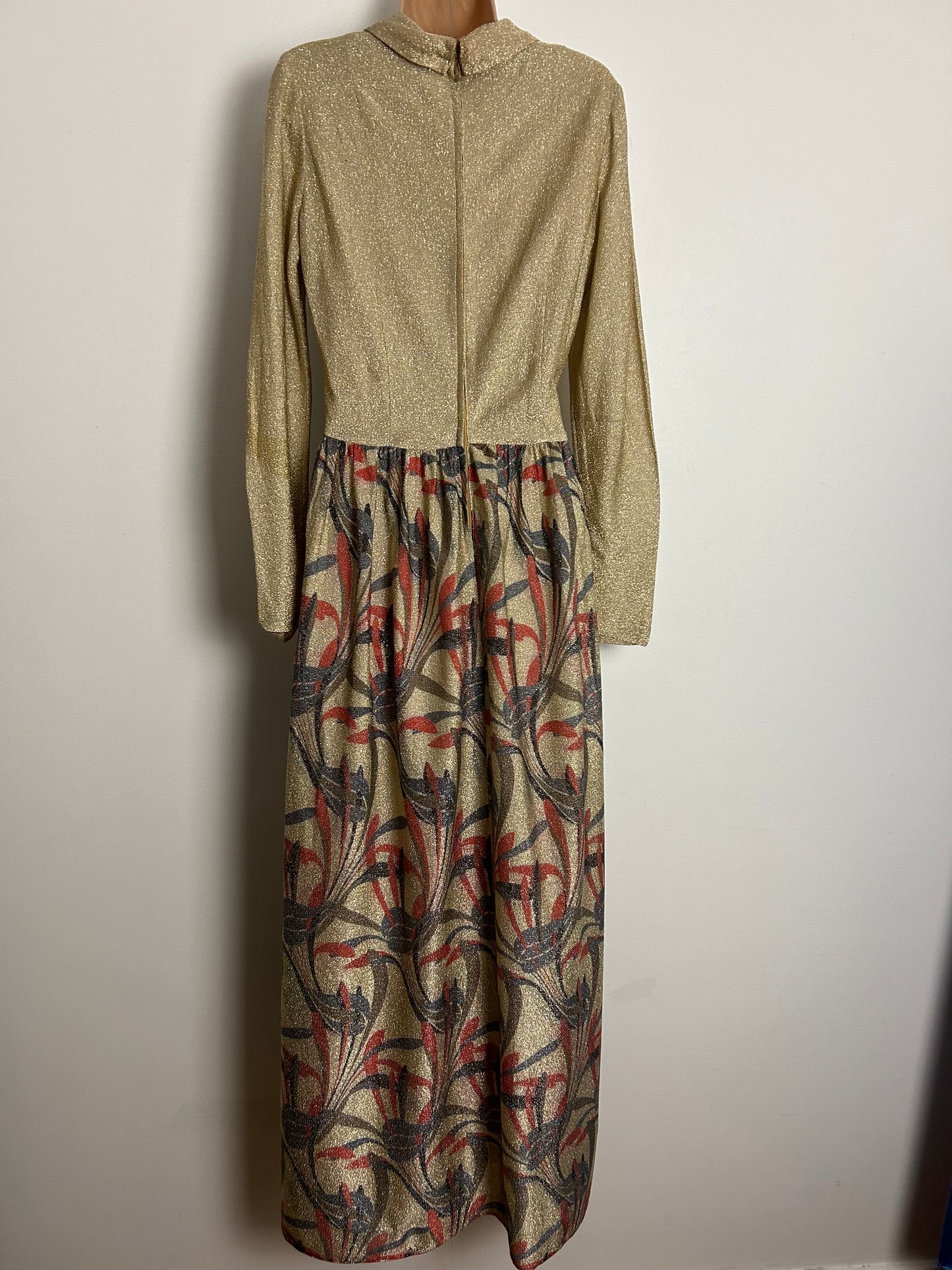 Vintage 1970s MONTIGO BAY UK Size 10 Gold Red & Grey Abstract Leaf Print Long Sleeve Lurex Occasion Maxi Dress