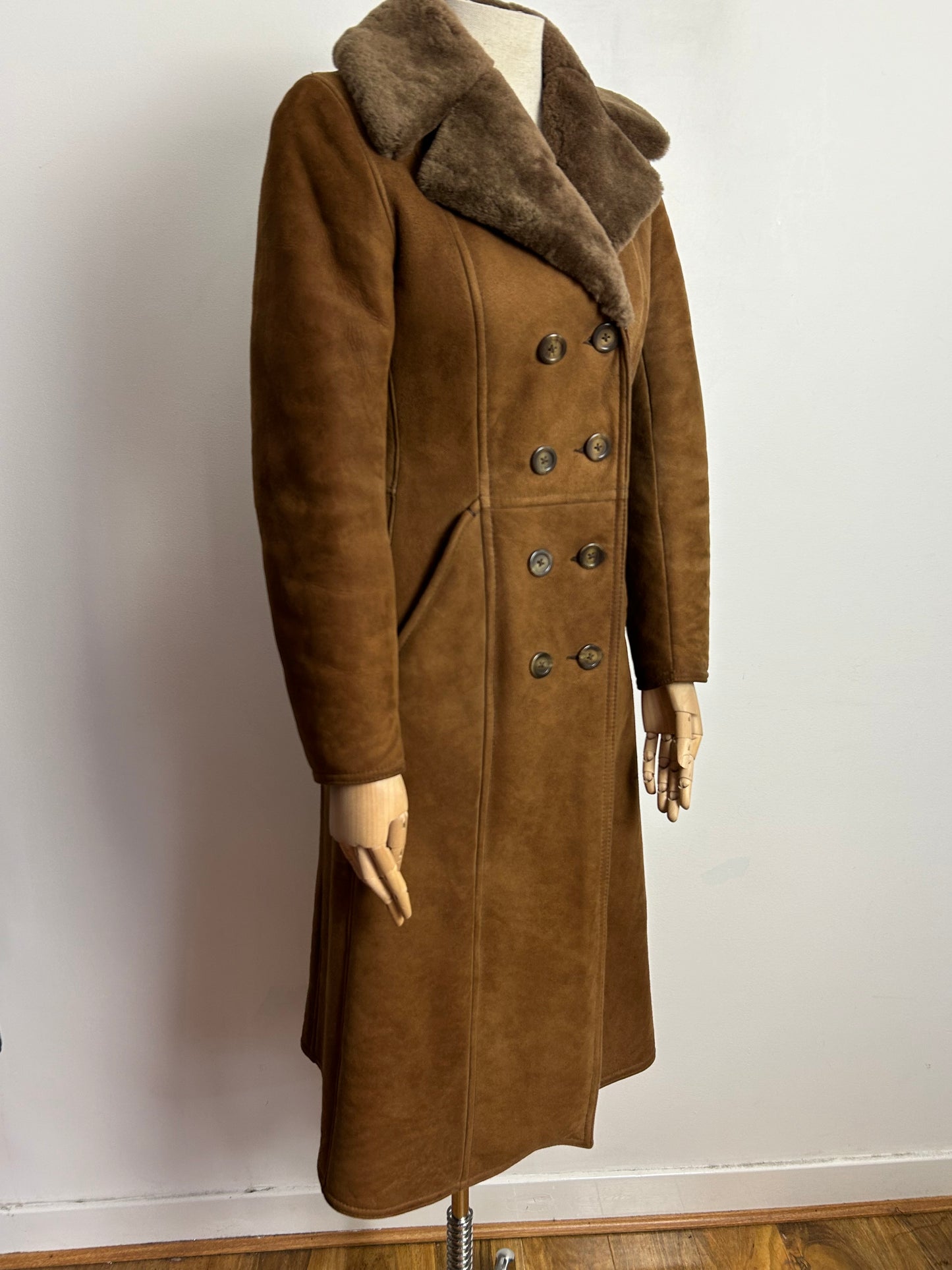 Vintage 1970s AN ARISTOCRAT BY MOORLANDS UK Size 8 Fine Sheepskin Penny Lane Style Coat