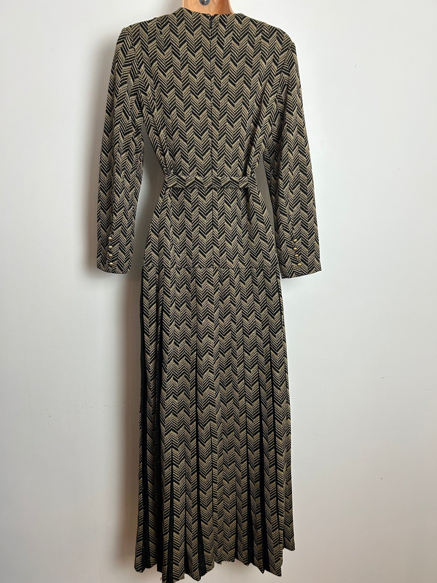 Vintage 1970s EASTEX Size 10 Black & Gold Chevron Stripe Belted Pleated Occasion Evening Maxi Dress