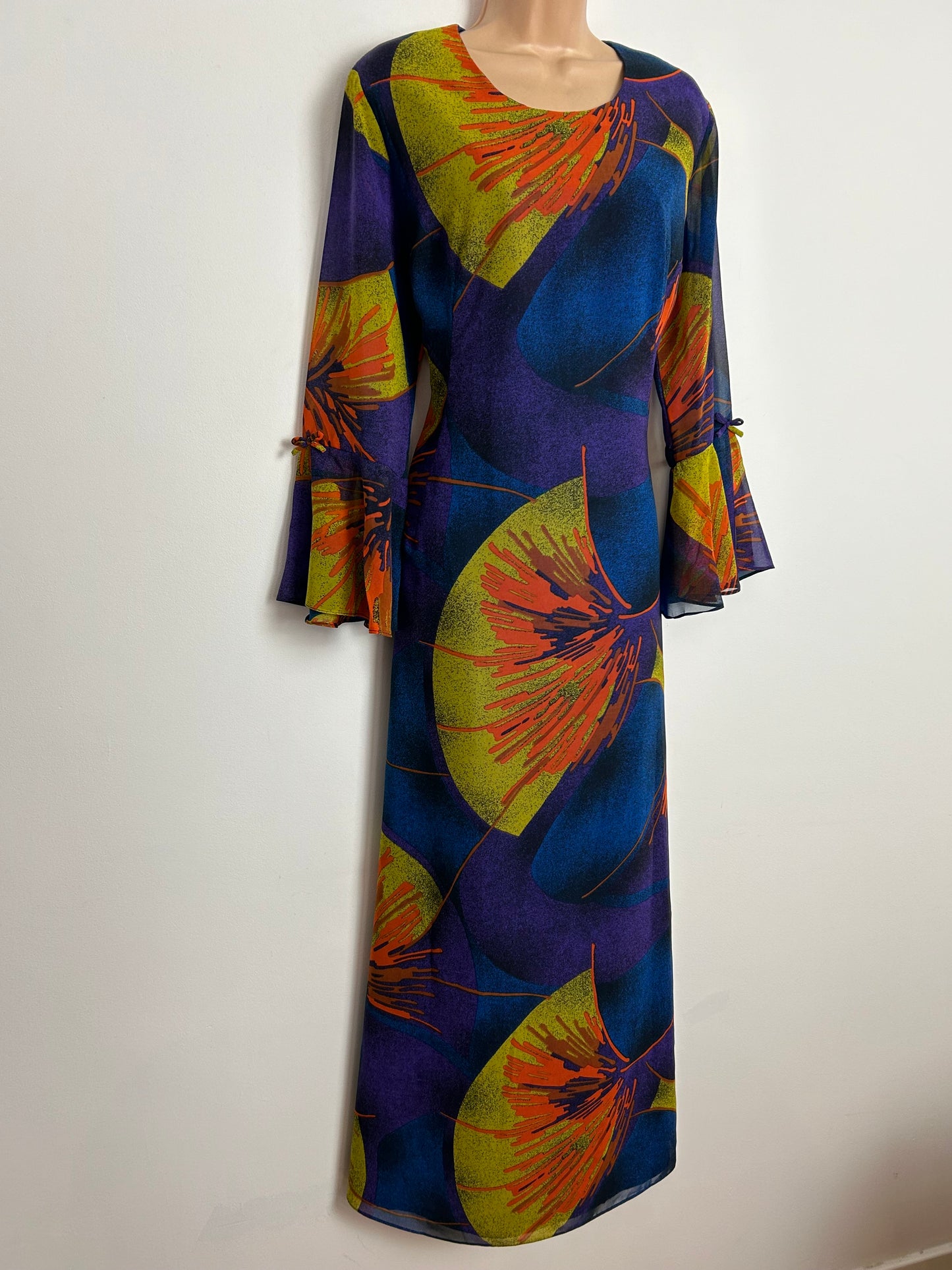 Vintage 1970s SUSAN PETERS UK Size 14-16 Beautiful Purple Blue Orange & Dark Yellow Abstract Print Long Sleeve Maxi Dress