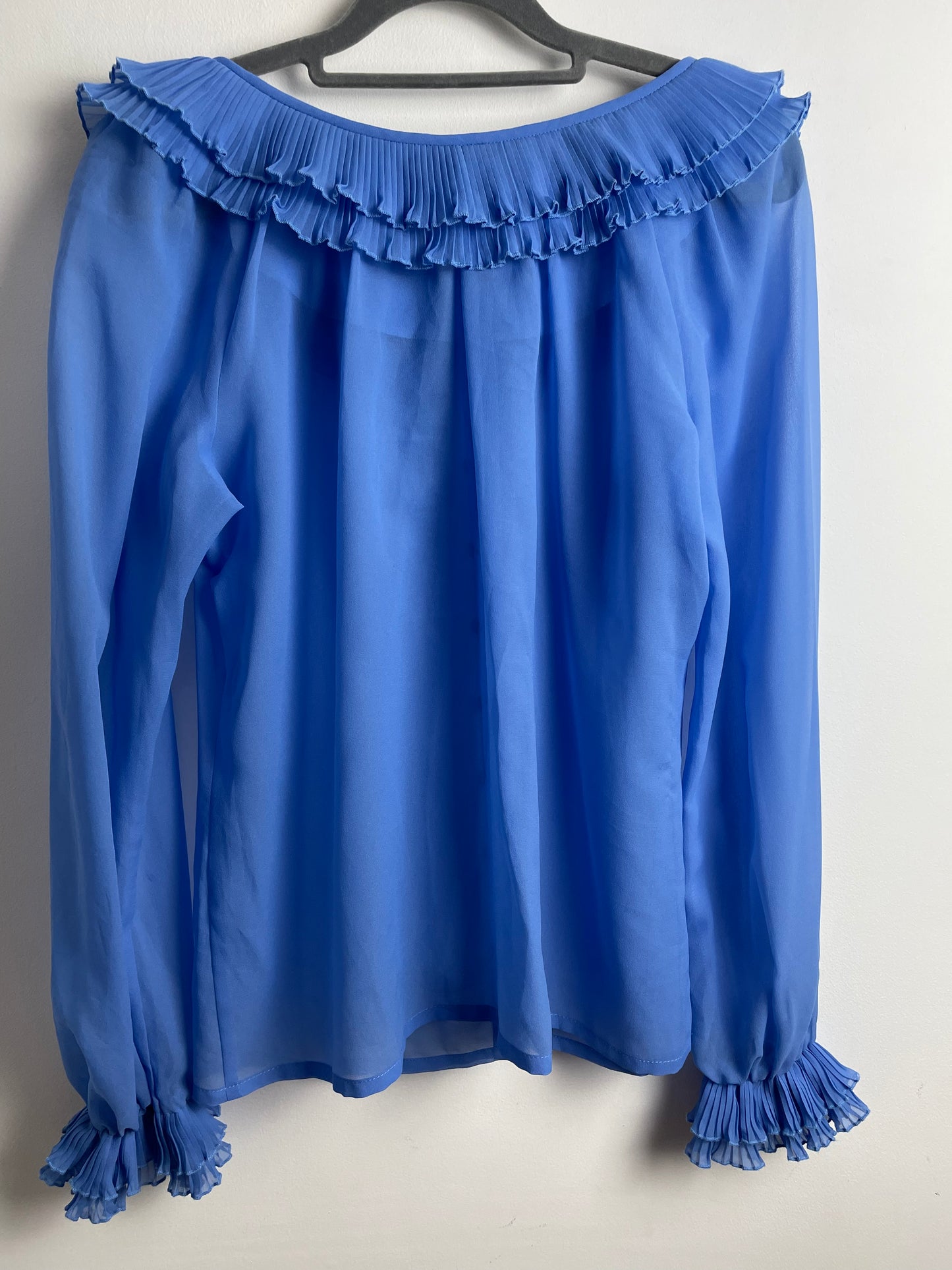 Vintage 1970s UK Size 12 Blue Pleated Ruffle Trim Tie Neck Chiffon Long Sleeve Pleated Cuff Blouse