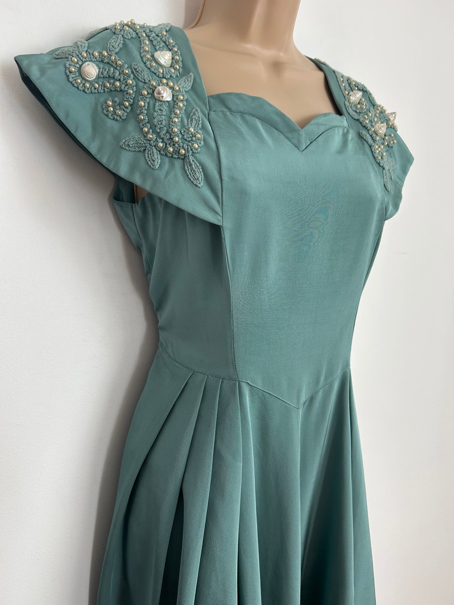 Vintage 1940s Size 10-12 Beautiful Duck Egg Blue Gaberdine Braid Bead & Shell Embellished Pleated Ballgown