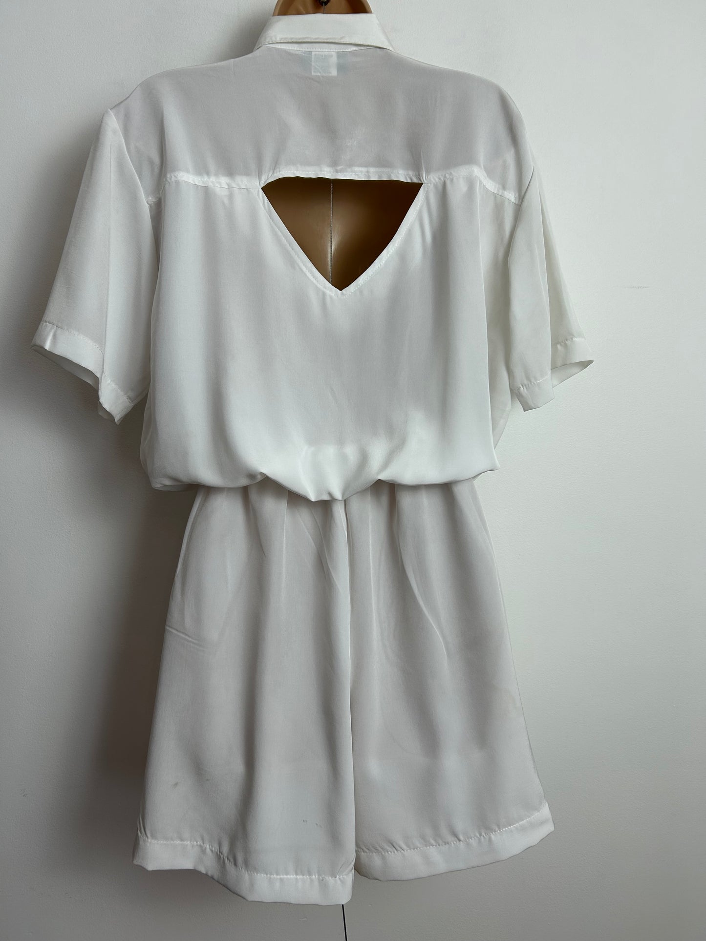 Vintage 1980s ST DENIS Size 10 White & Gold Embroidered Detail Cut Out Back Summer Playsuit