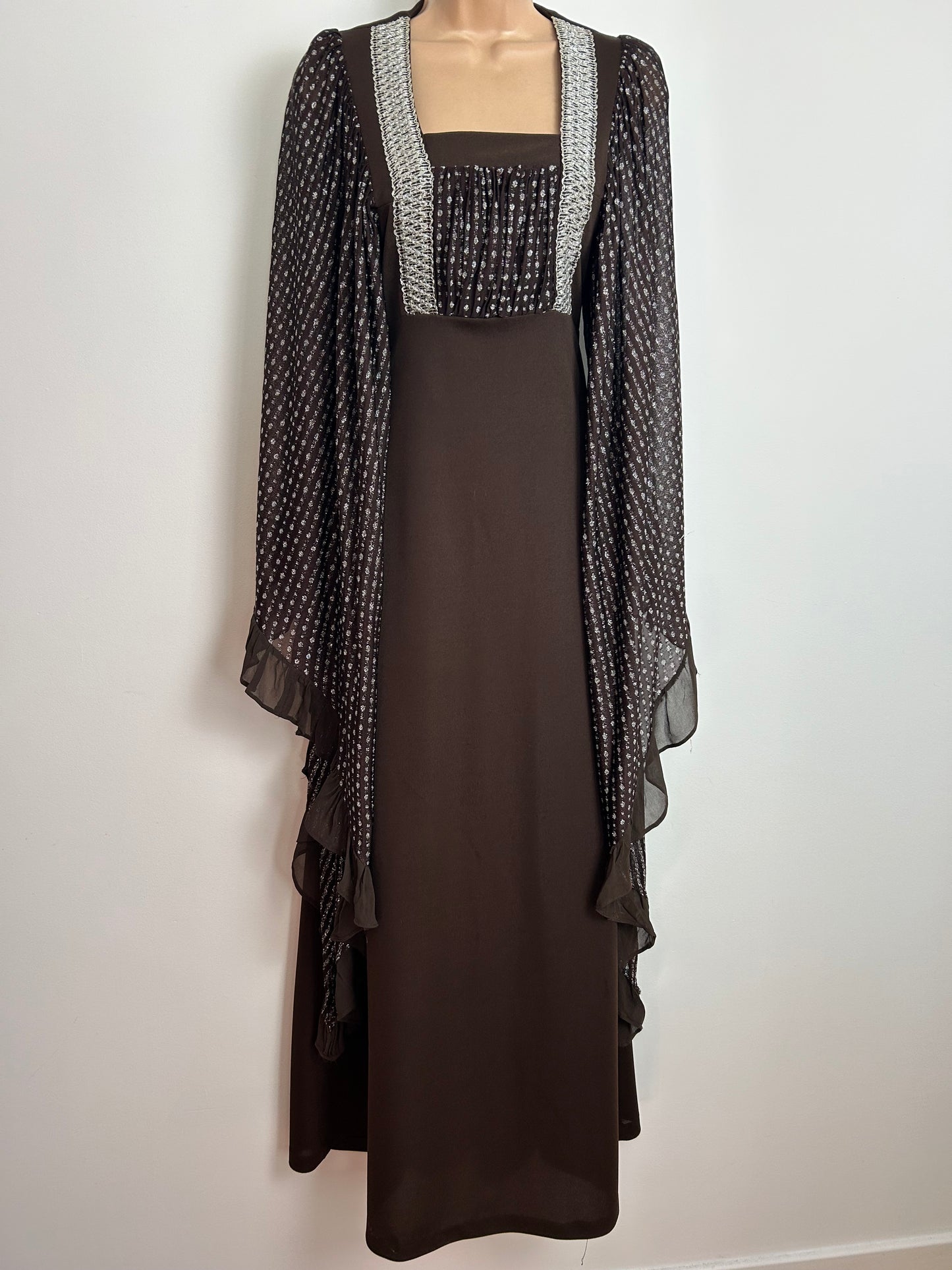 Vintage 1970s LEWIS BARNETT Size 6-8 Brown & Silver Lurex Spot Sleeve VERY Flared Sleeve Maxi Dress