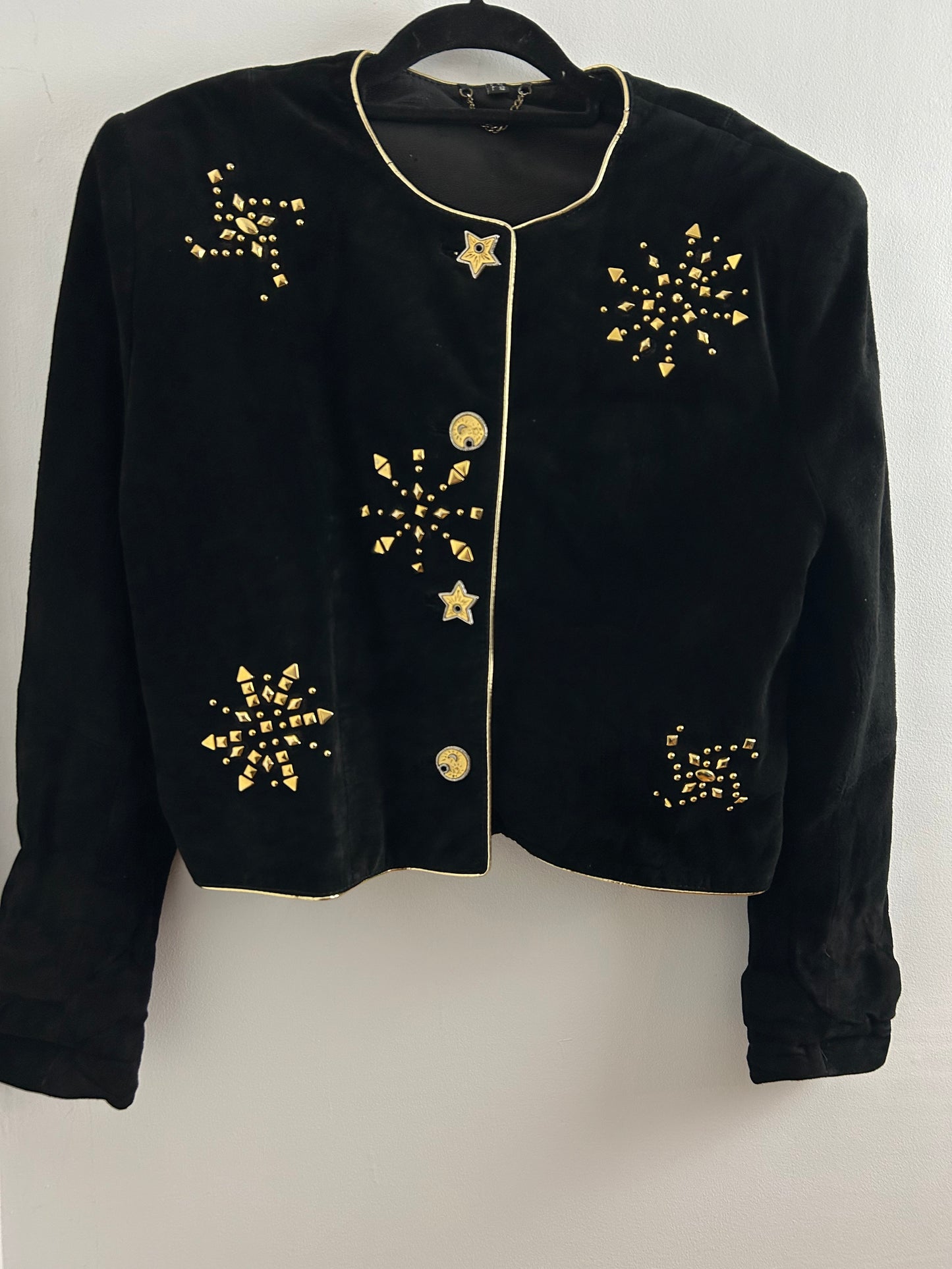 Vintage 1980s YESSICA @ C&A UK Size 12-14 Black Suede Gold Stud Detail Cropped Jacket
