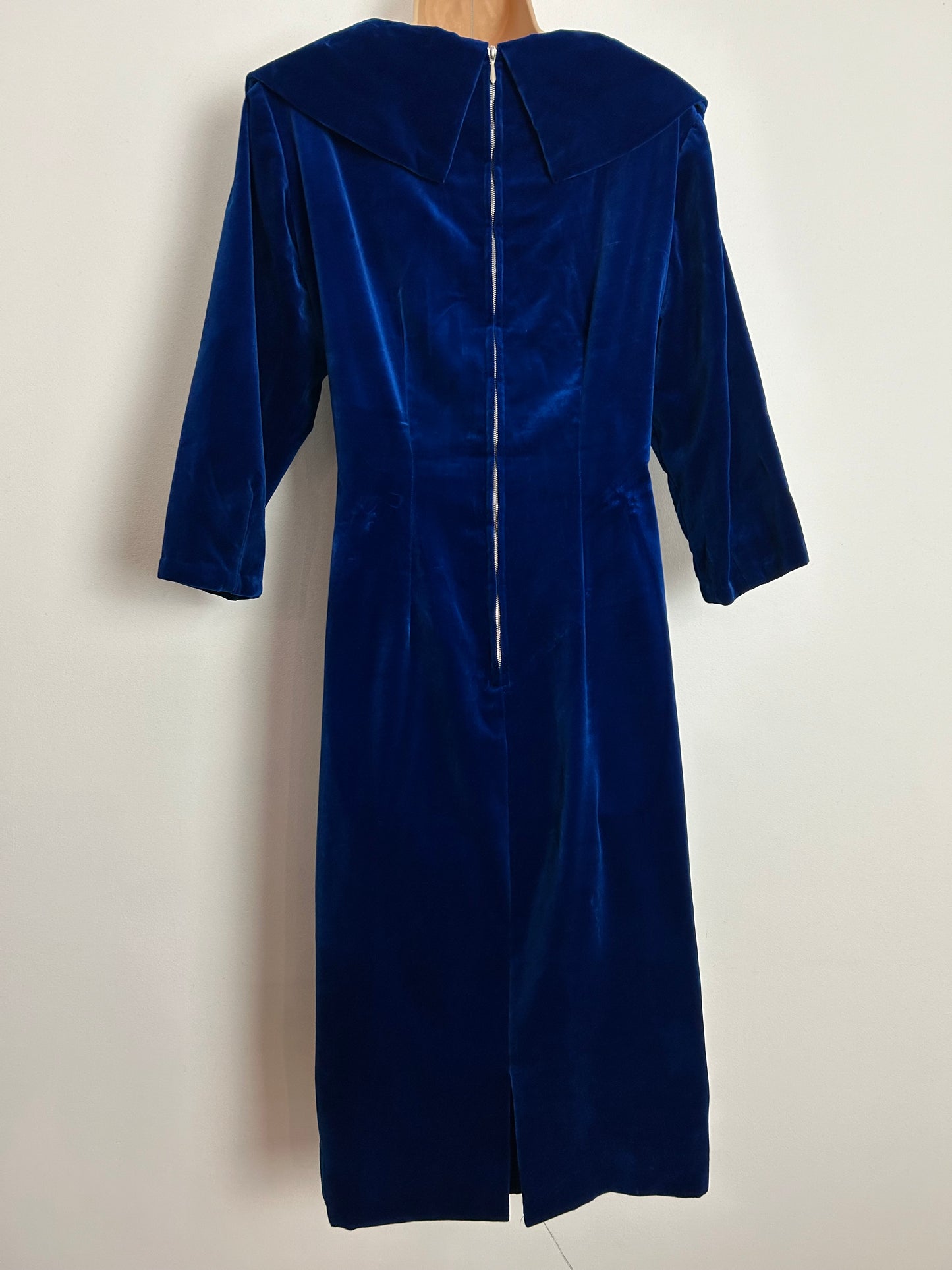 Vintage 1960s UK Size 14 Electric Blue Bardot Collared 3/4 Sleeve Fitted Wiggle Velvet Dress