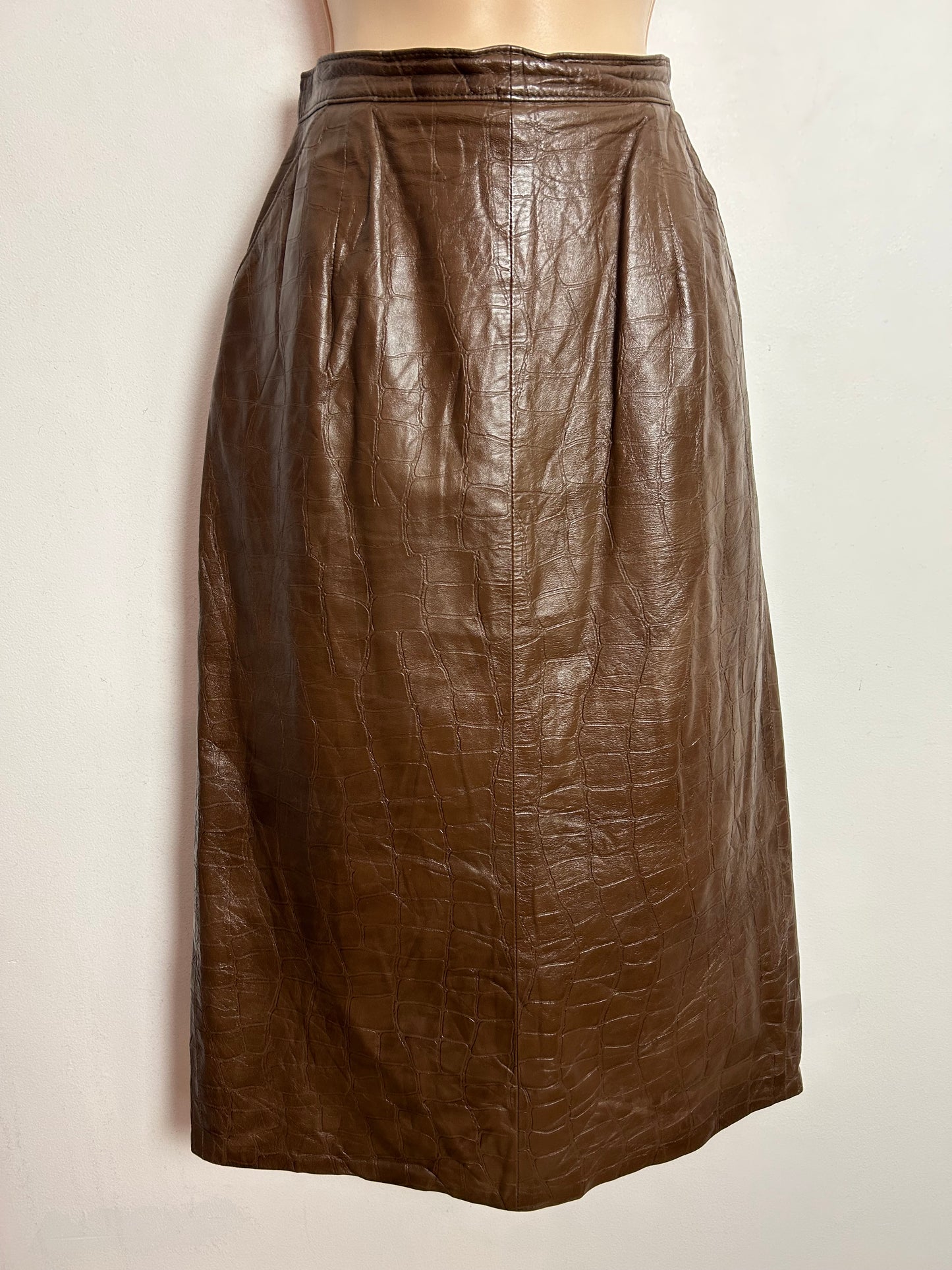 Vintage 1980s UK Size 6-8 Brown Leather Mock Crock Pencil Skirt