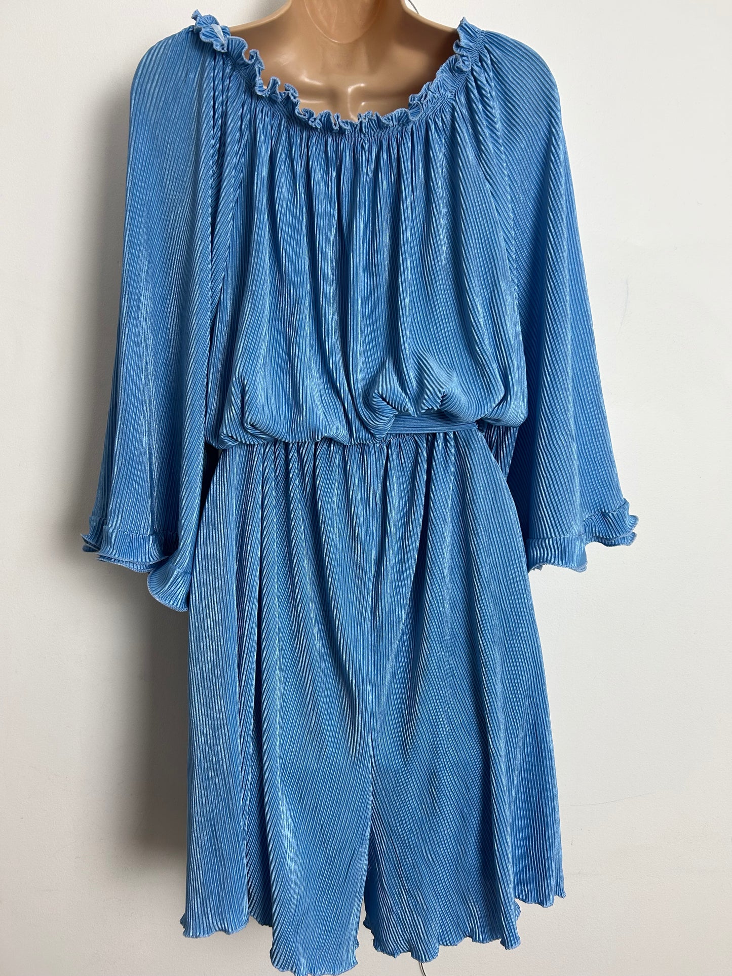 Vintage 1980s UK Size 12 Sky Blue Plisse Pleated Wide Sleeve Belted Culotte Style Playsuit