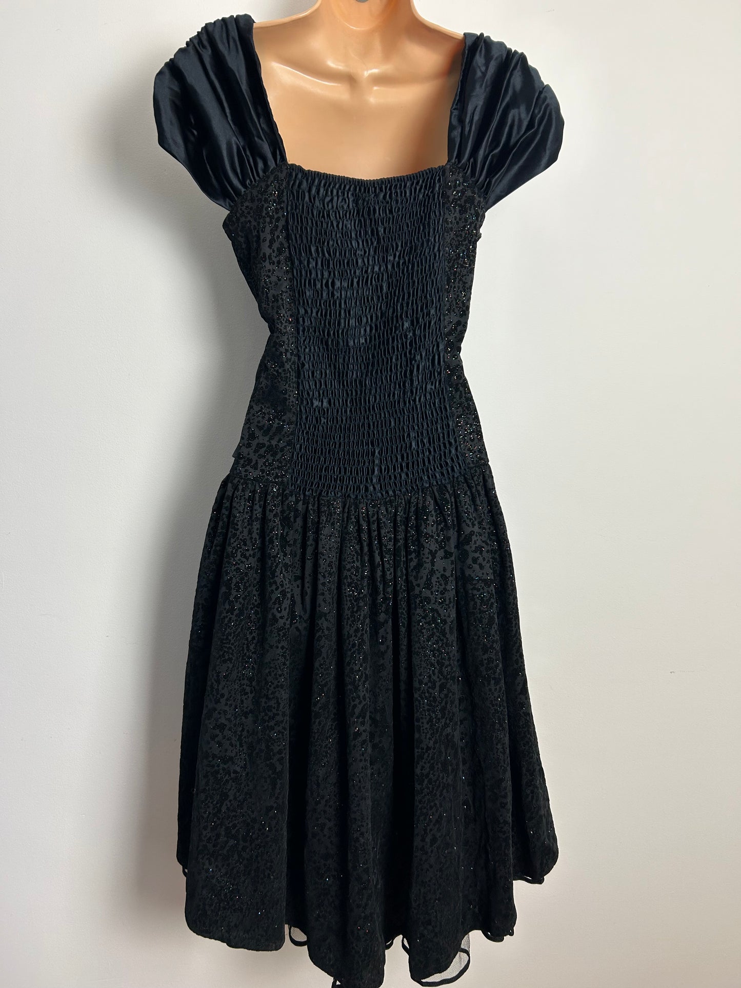 Vintage 1980s Size 12 Black Animal Print Velvet Glitter Flock Bow Detail Party Prom Dress