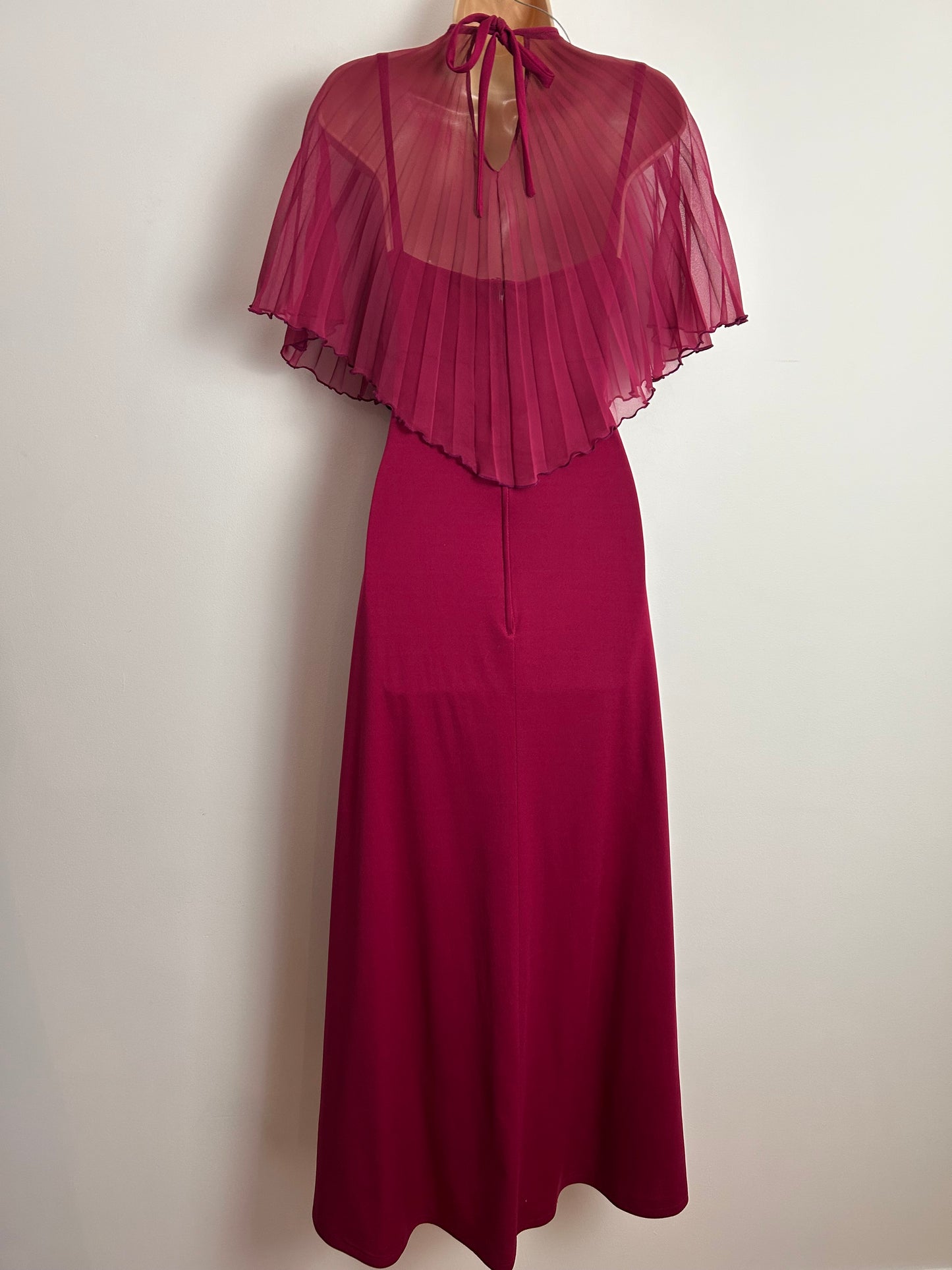 Vintage 1970s Size 12 Pretty Raspberry Pleated & Lace Cape Sleeve Boho Maxi Dress