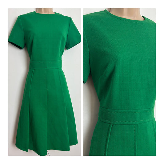 Vintage 1960s Size 8 Cute Green Short Sleeve Pleated Mod Scooter Dress