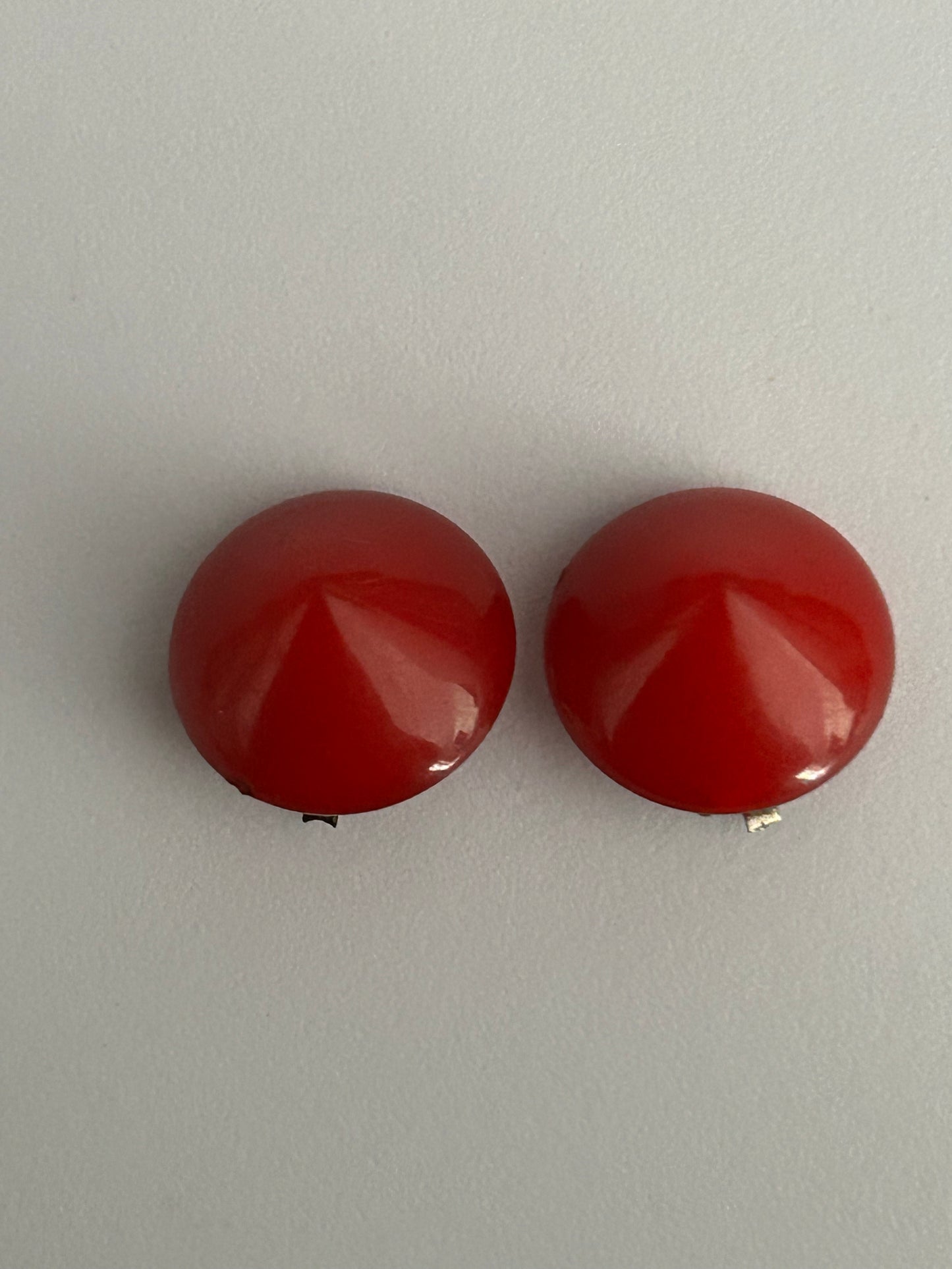 Vintage 1960s Cute Red Plastic Conical Mod Clip On Earrings.