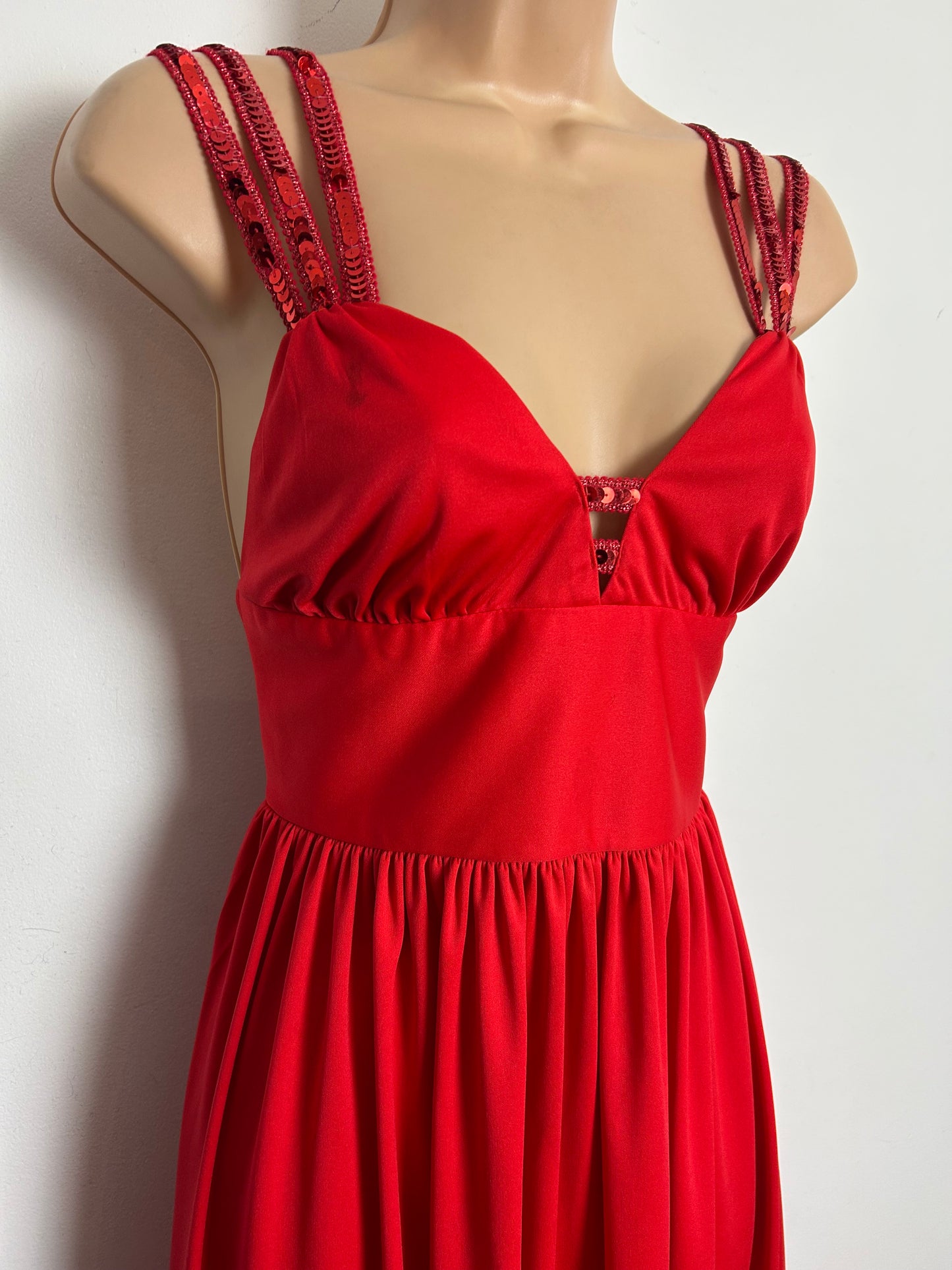 Vintage 1970s Size 6 Red Triple Sequin Strap Special Occasion Evening Maxi Dress