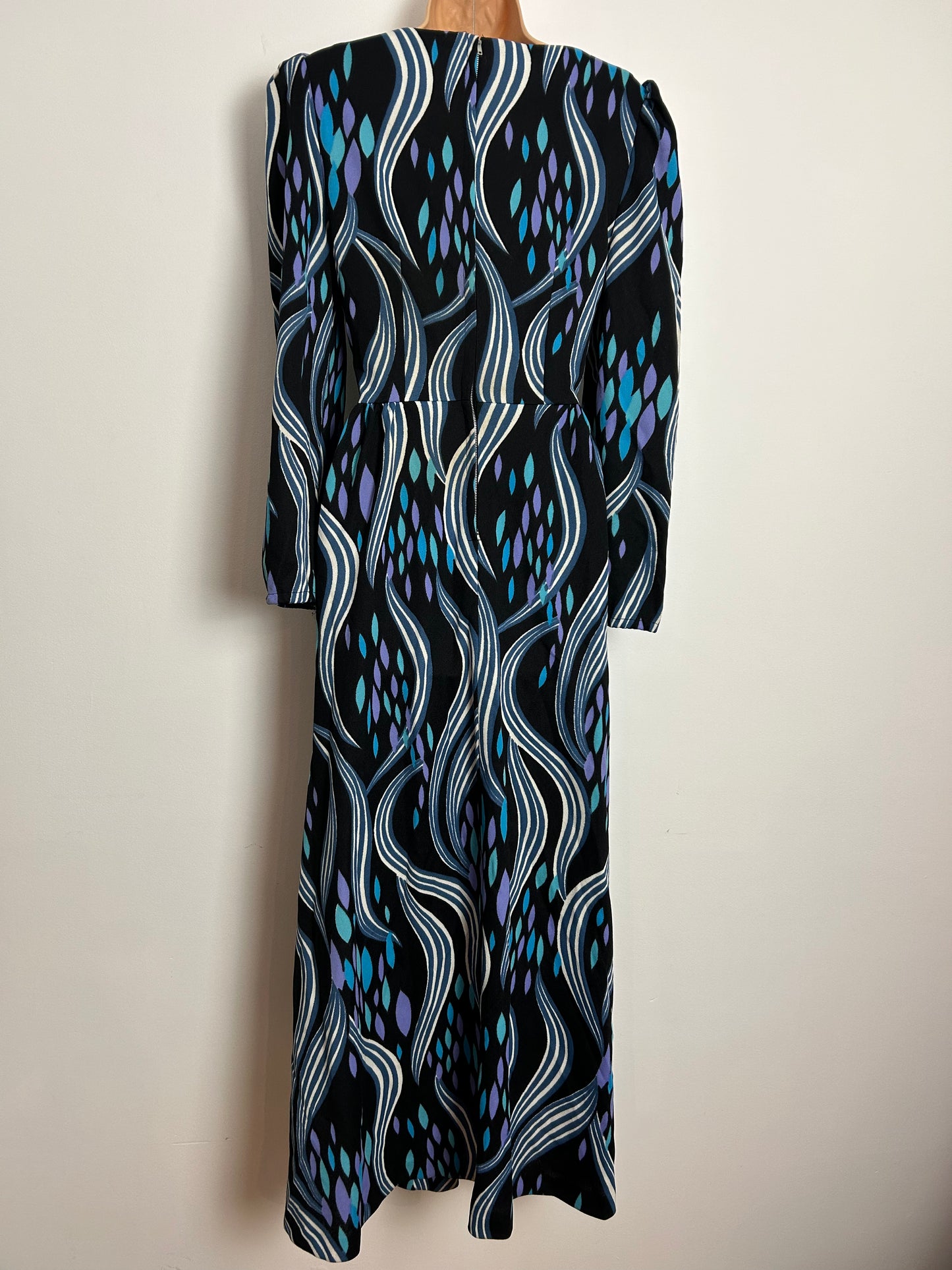 Vintage 1970s HEATHKNIT UK Size 10 Black Blue Purple & Turquoise Wavy Stripe & Petal Print Long Sleeve Boho Crimplene Maxi Dress