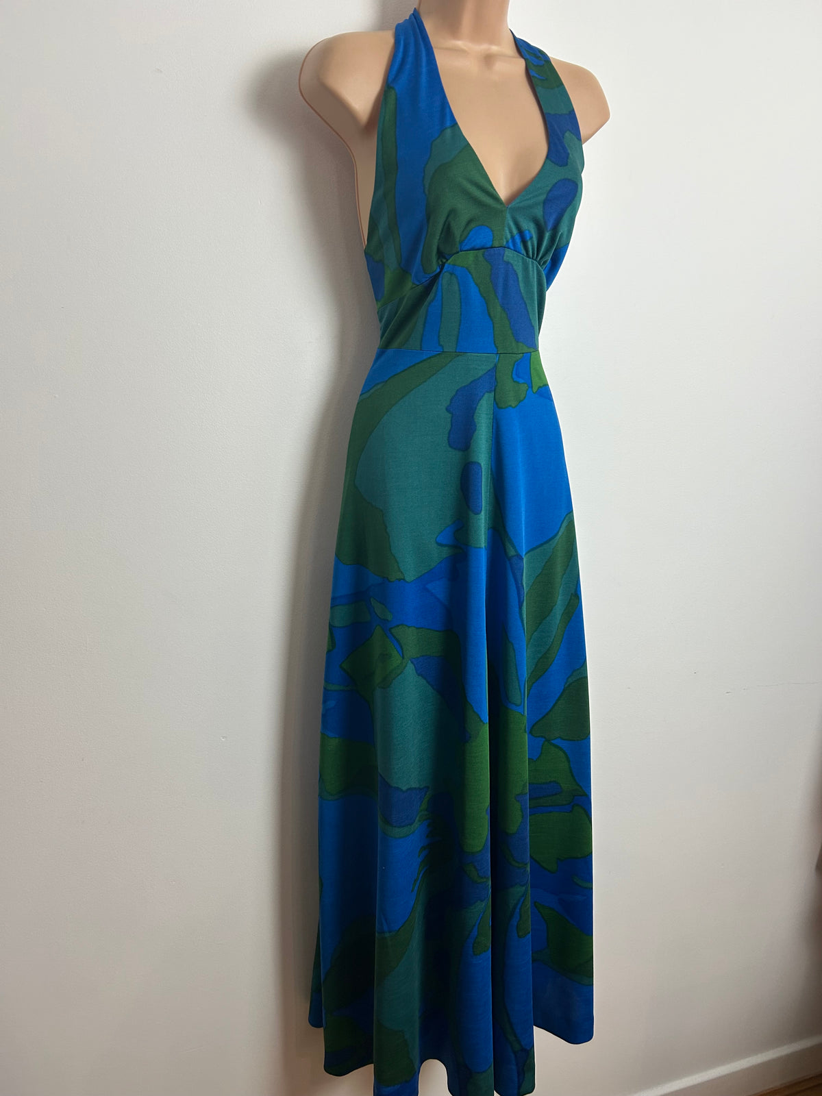 Vintage 1970s Size 6 BERNAT KELIN Blue & Green Abstract Print Halter Maxi Dress (Unlabelled)