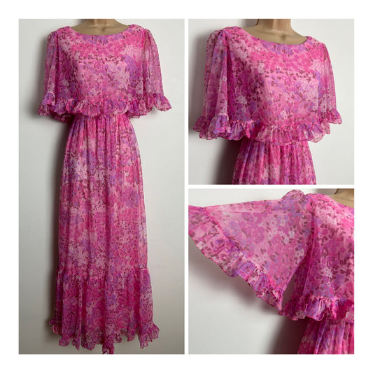 Vintage 1970s Size 6 Pink Tones Floral Print Nylon Capelet Boho Maxi Dress