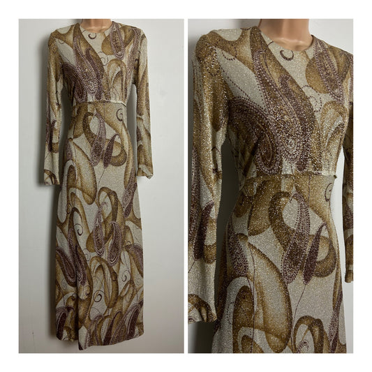 Vintage 1970s Size 10 Gorgeous Cream Brown & Gold Lurex Paisley Print Long Sleeve Evening Maxi Dress