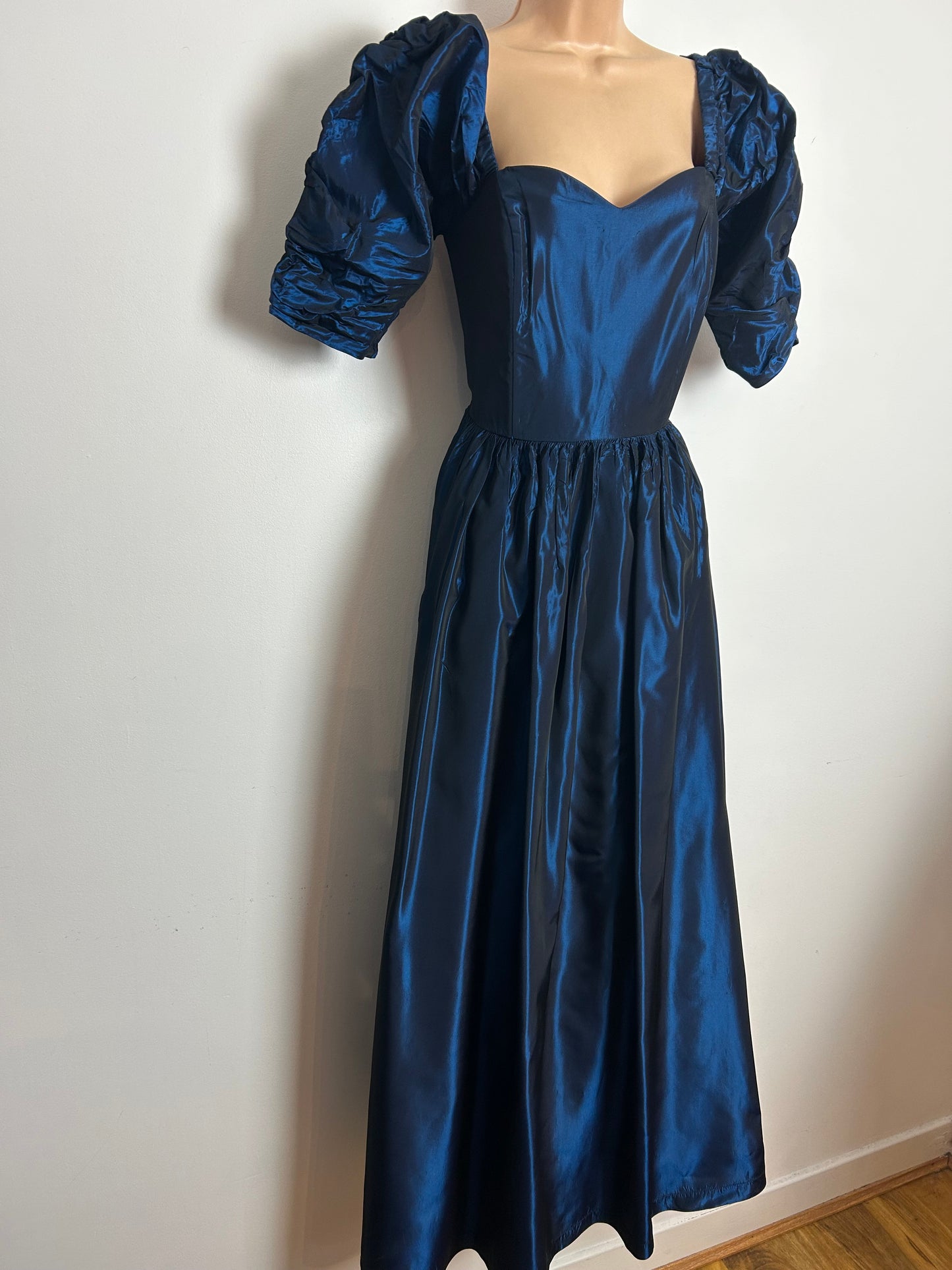 Vintage 1980s LAURA ASHLEY Made In Rep of Ireland Size 12 Midnight Blue Taffeta Maxi Length Evening Gown With Matching Bow Hair Clip