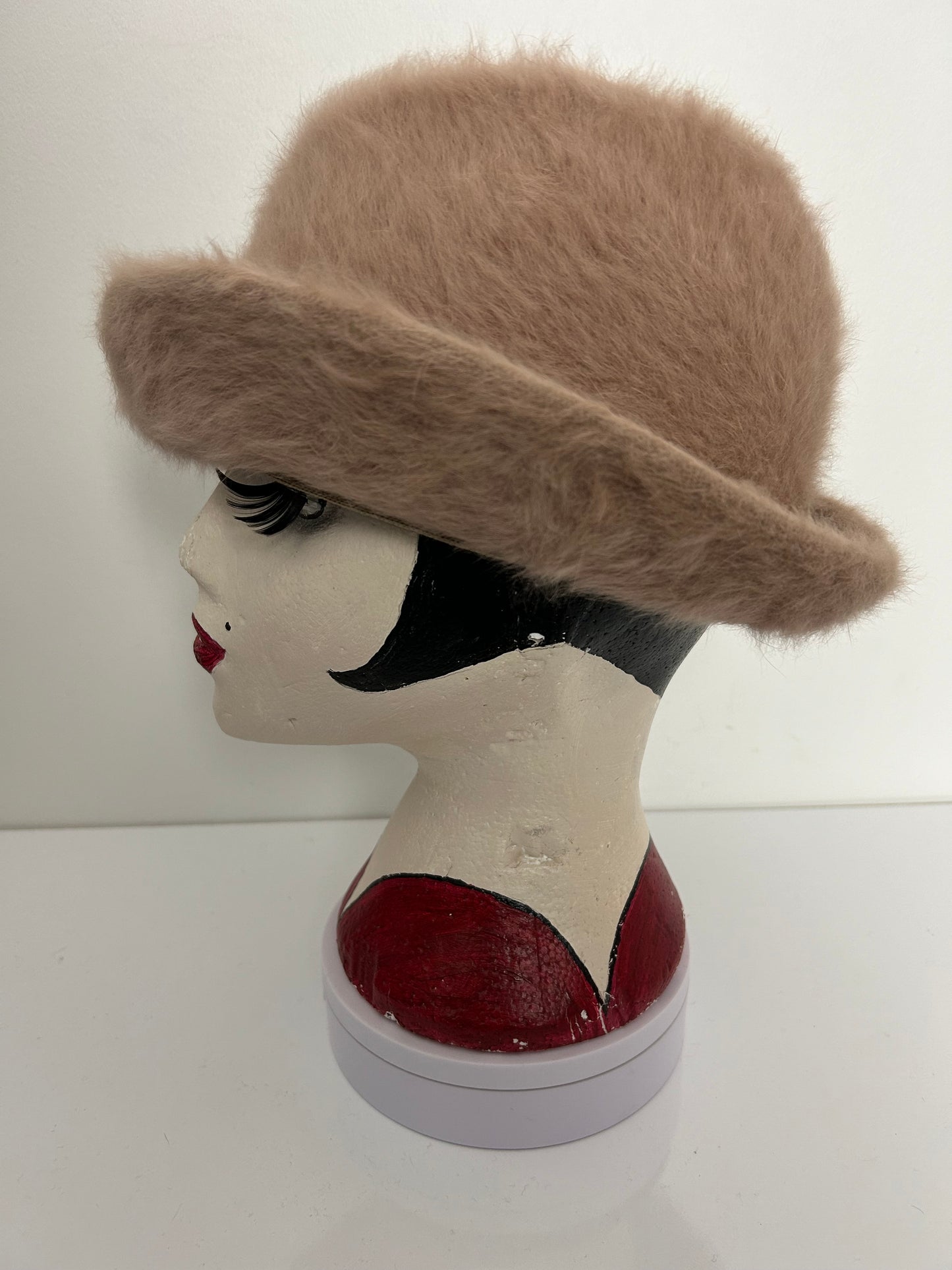 Vintage KANGOL Design Furgora Soft Beige Angora Blend Fedora Style Hat