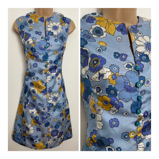 Vintage 1960s Size 8 Blue & Mustard Yellow Floral Print Sleeveless Mod Shift Dress