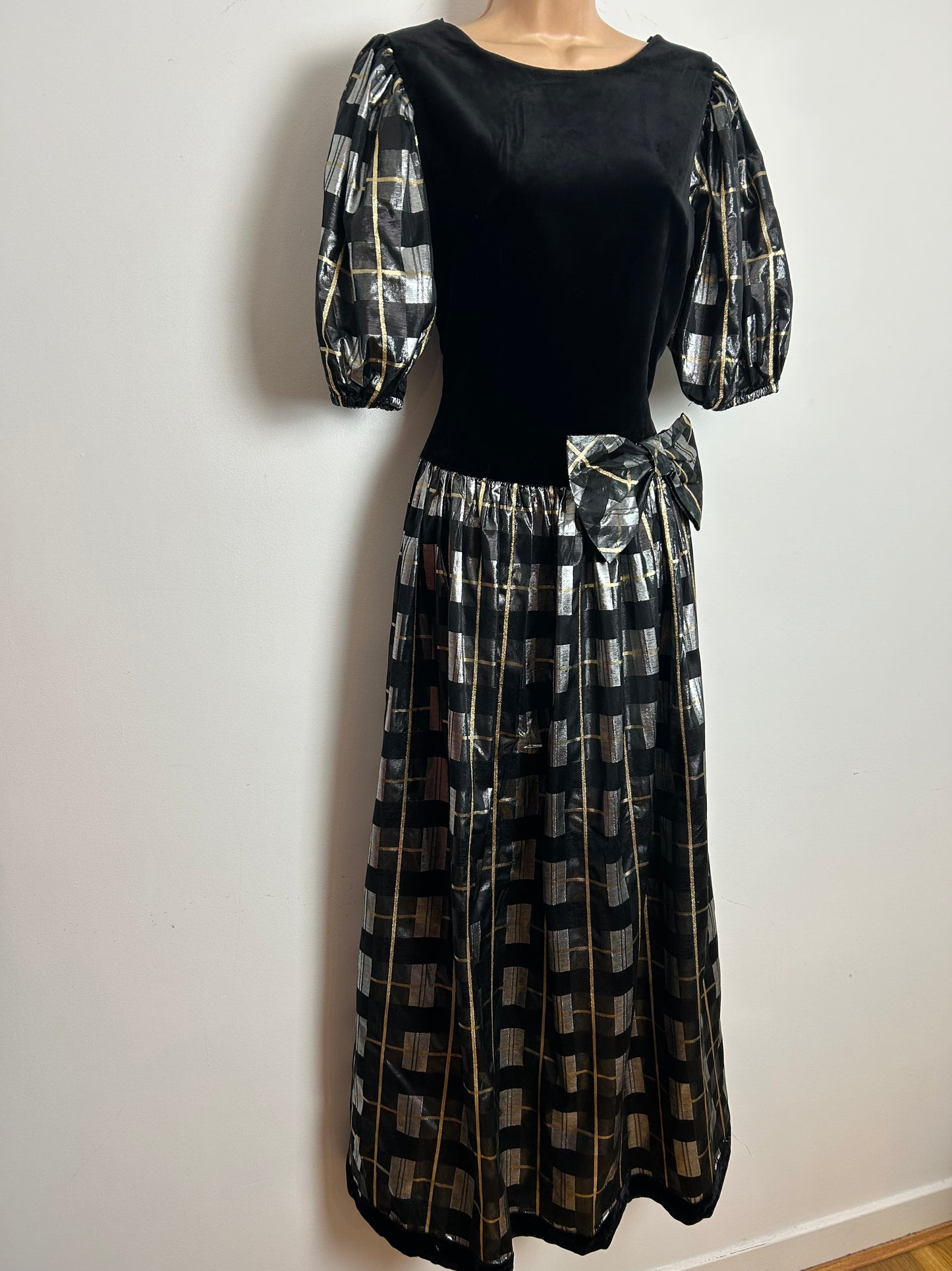 Vintage 1980s AUGUSTAT Size 8 Black Silver & Gold Velvet & Taffeta Bow Detail Evening Occasion Maxi Dress