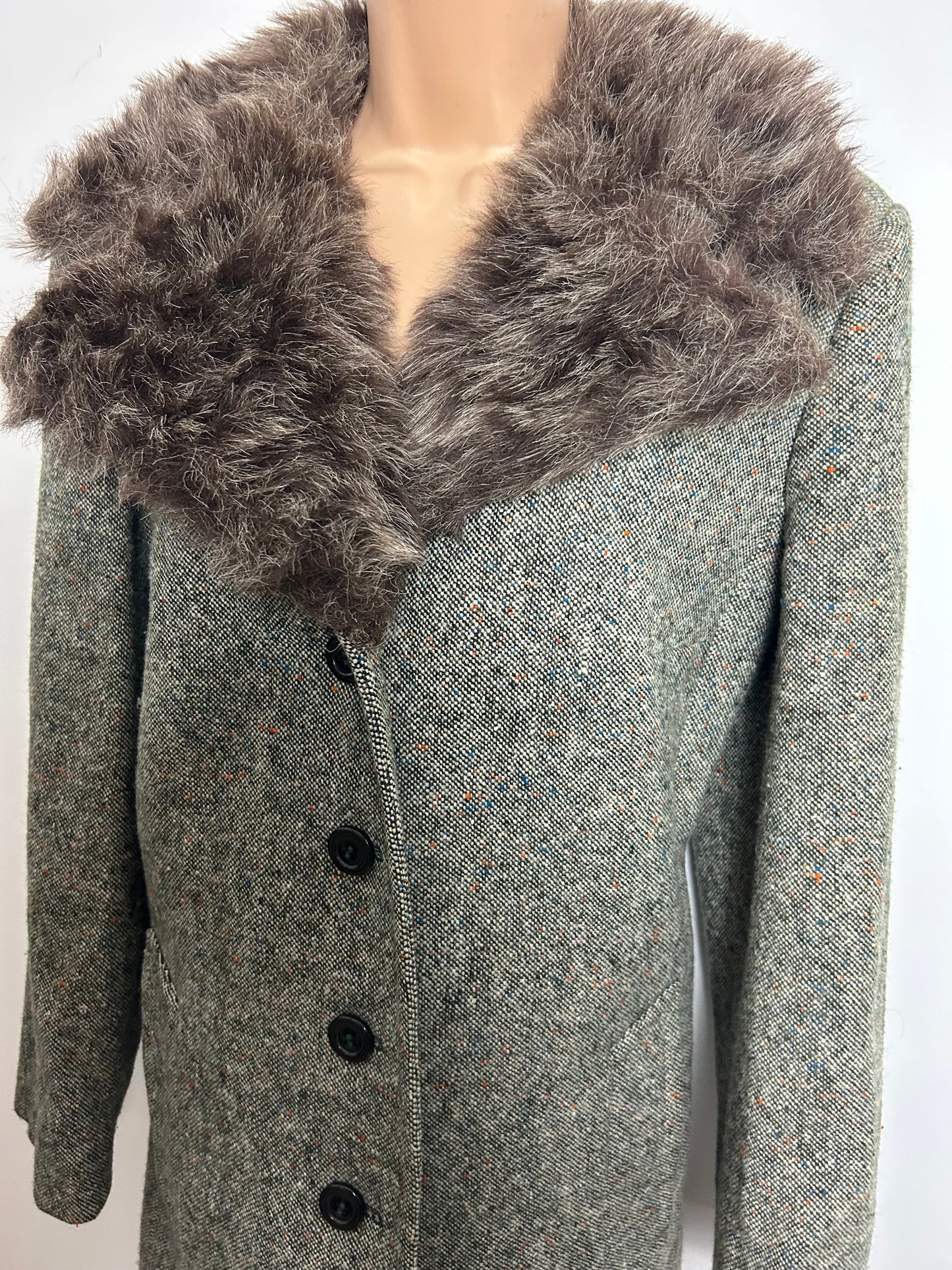 Vintage 1970s ELDAMO Size 12 Tweed Wool Pea Coat With Faux Fur Collar