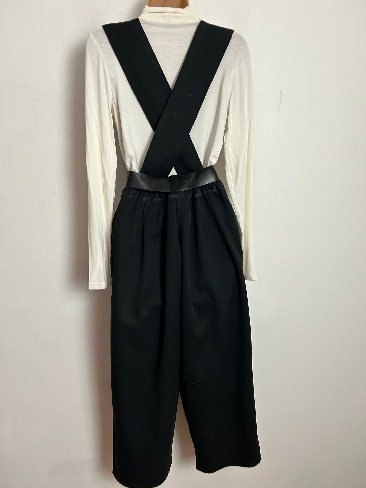 Vintage 1980s UK Size 10 Black Low Front Wide Straps Belted Cropped Wide Leg Jumpsuit