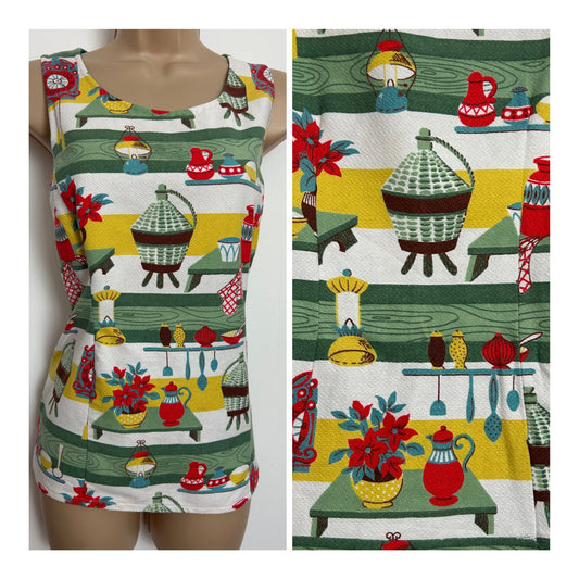 Vintage 1950s 1960s Size 8 AMAZING Ideal Home Scandi Kitchen Scene Novelty Print Cotton Top