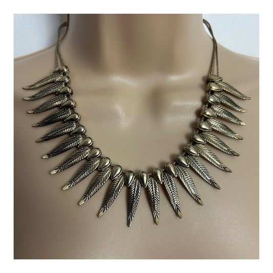 Vintage Gold Tone Double Chain Leaf Style Necklace