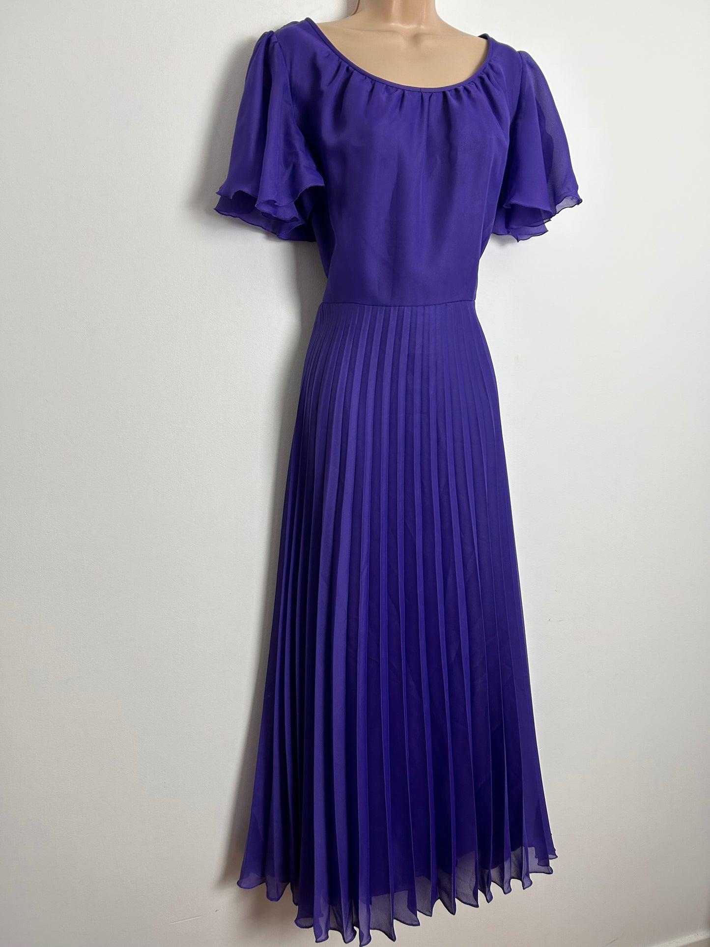 Vintage 1970s UK Size 8-10 Purple Chiffon Short Flared Sleeve Pleated Boho Maxi Dress