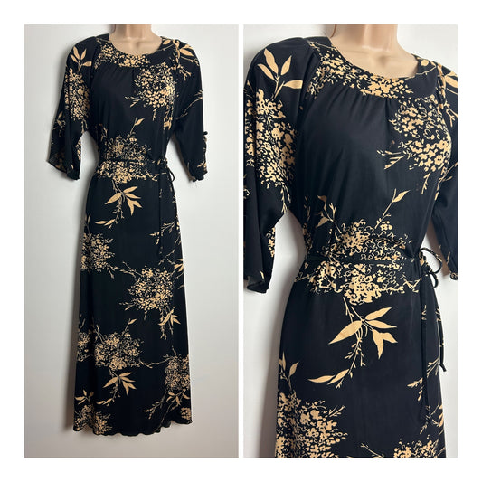 Vintage Late 1970s UK Size 14 Black & Beige Floral Print Mid Length Split Sleeve Belted Boho Maxi Dress