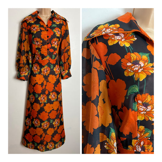 Vintage 1970s EMILIANA WENDELL UK Size 14 Black & Orange Bold Floral Print Long Sleeve Dagger Collar Maxi Dress