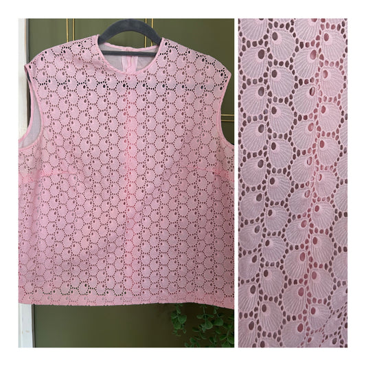 Vintage 1960s Approx Size 14 Pale Pink Lace Fronted Button Back Sleeveless Top