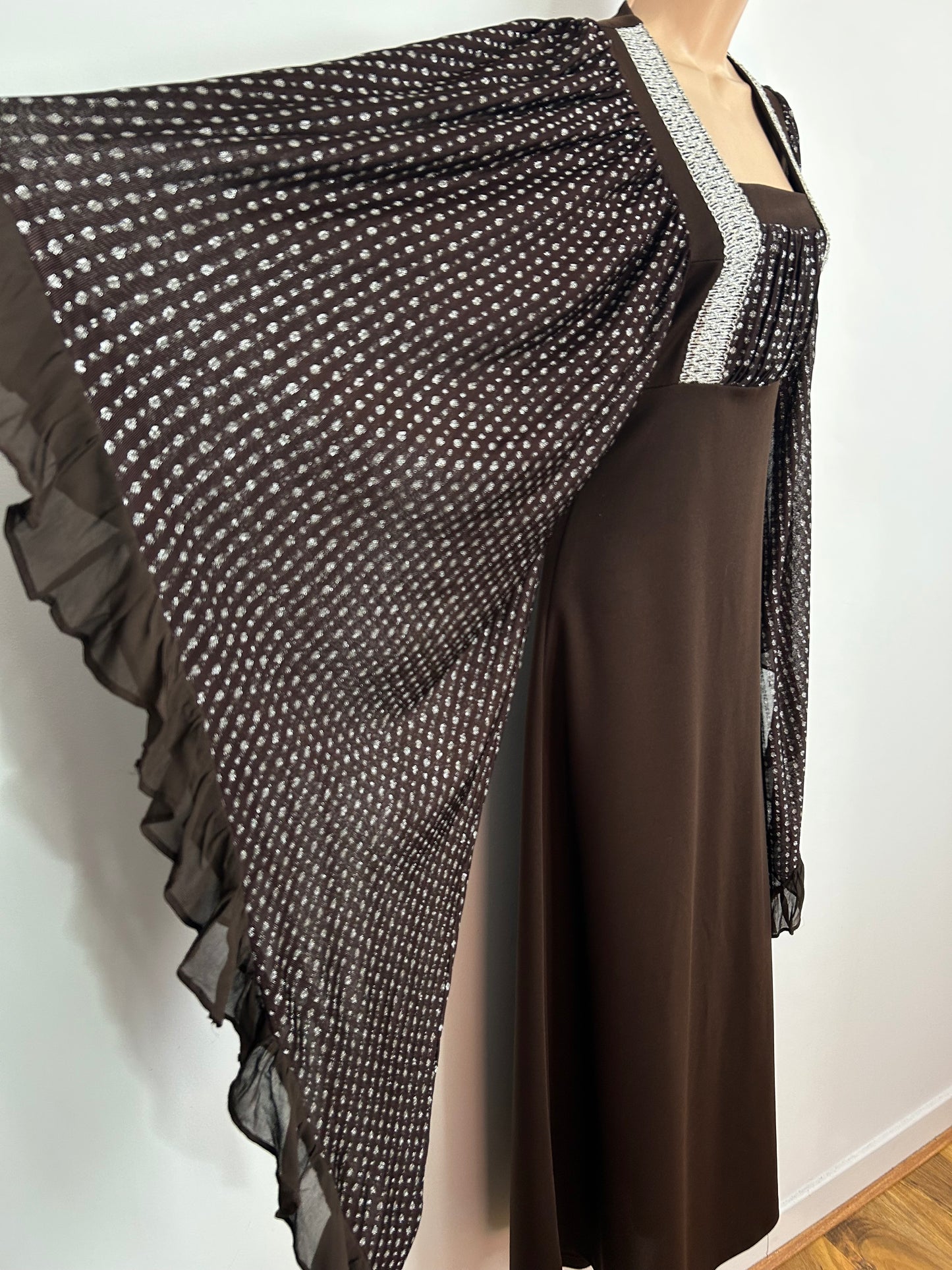 Vintage 1970s LEWIS BARNETT Size 6-8 Brown & Silver Lurex Spot Sleeve VERY Flared Sleeve Maxi Dress