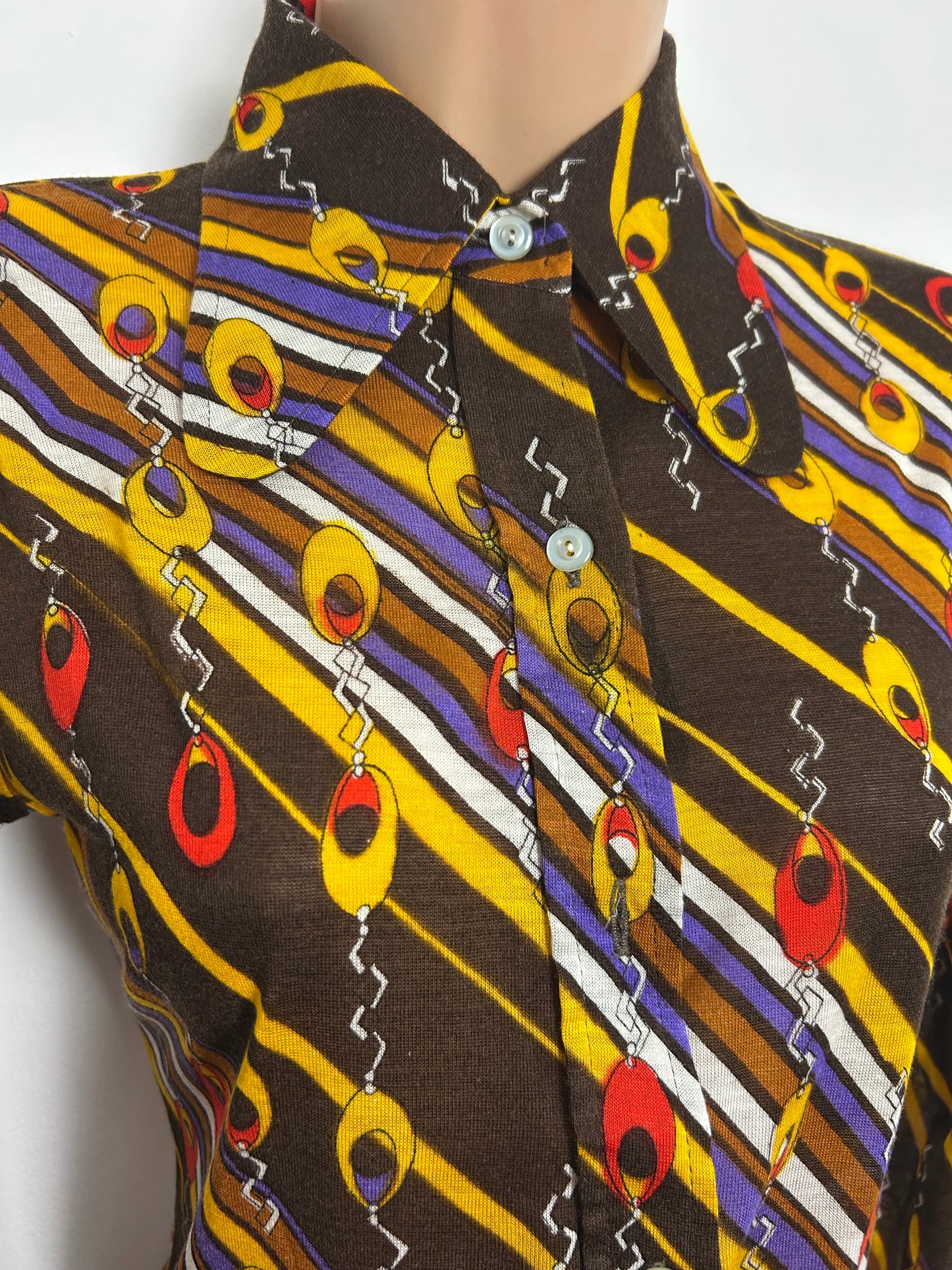 Vintage 1970s SAINT CLOUD Size 6-8 Brown Mustard Red & Purple Abstract Print Beagle Collar Shirt