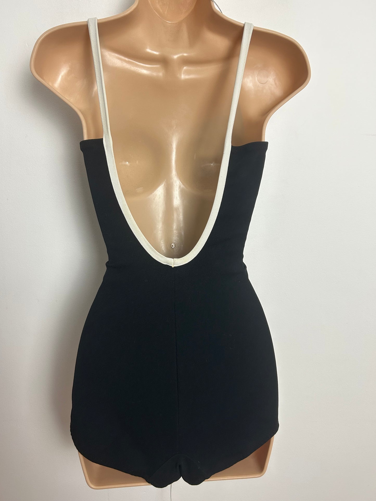 Vintage Early 1970s ARIELLA Size 10-12 Black & Off White Strap Moulded Cups Swimsuit