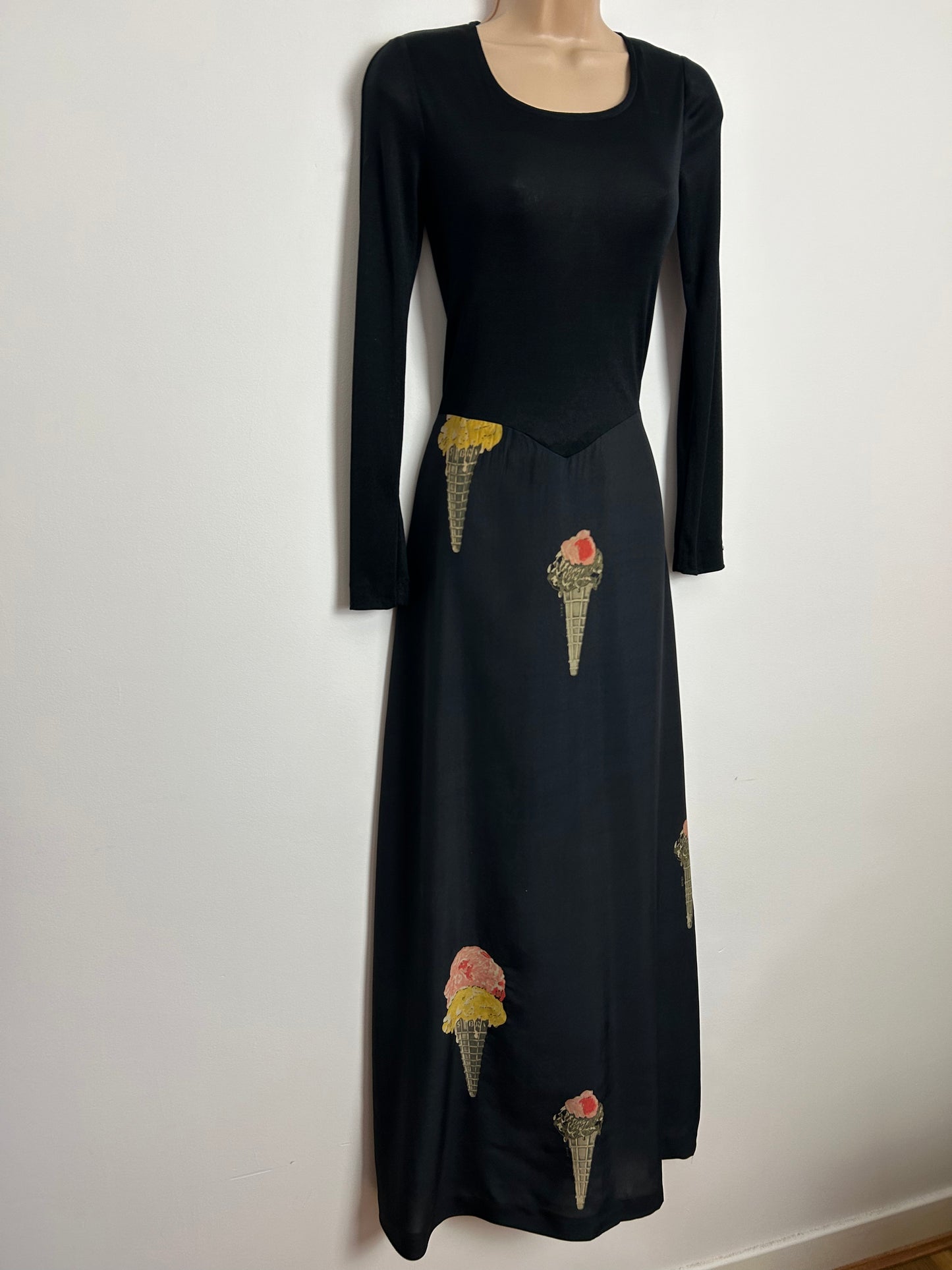 Vintage 1970s UK Size 10 Italian NIK NIK Black Silk Long Sleeve Ice Cream Cones Novelty Print Maxi Dress