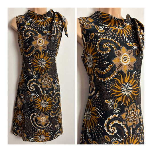 Vintage Early 1970s SIDGREENE OF LONDON UK Size 8-10 Brown Orange & White Floral Print Tie Neck Cotton Shift Dress