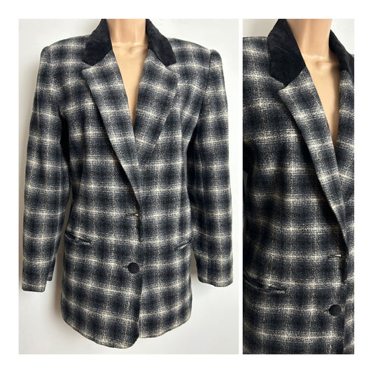 Vintage 1990s ASHLEY BROOKE Size 10 Black & White Dogtooth Check Blazer