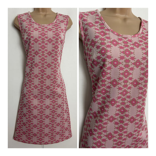 Vintage 1960s Size 10 Pink Tones Abstract Floral & Diamond Print Mod Shift Dress
