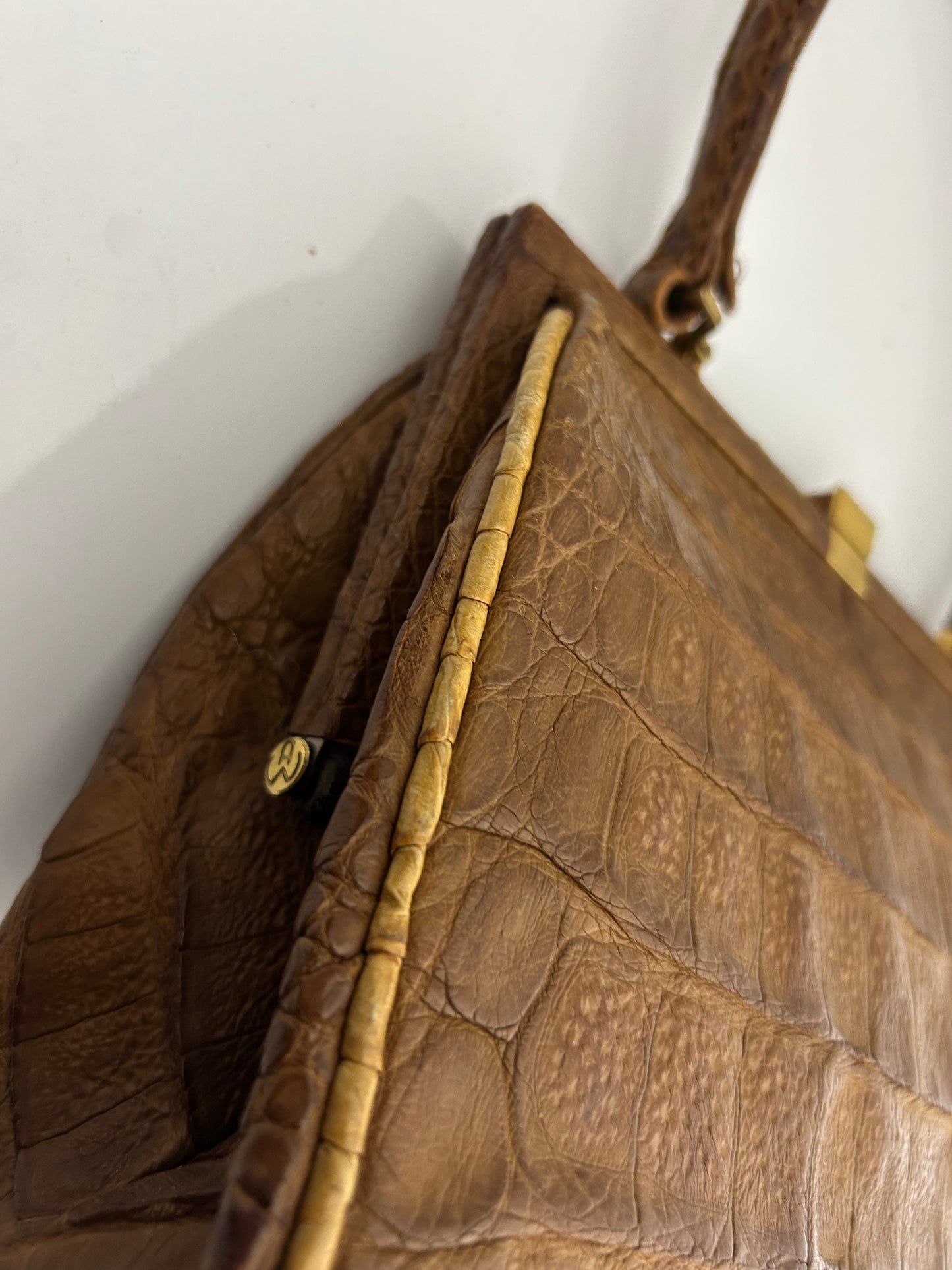 Vintage 1960s Dark Tan Brown Crocodile Leather Kelly Style Handbag