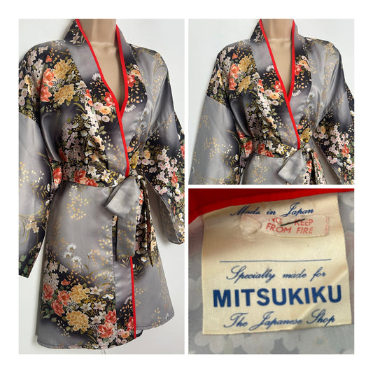 Vintage Late 1970s Made In Japan MITSUKIKU Up To Size 16 Grey Black Orange & Pink Floral Print Kimonoi Style Mid Length Robe