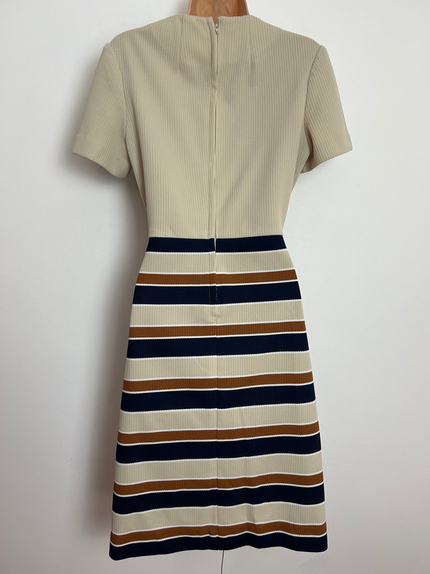 Vintage 1960s BUTTE KNIT UK Size 10-12 Beige Navy Blue & Brown Stripe Print Ribbed Mod Dress